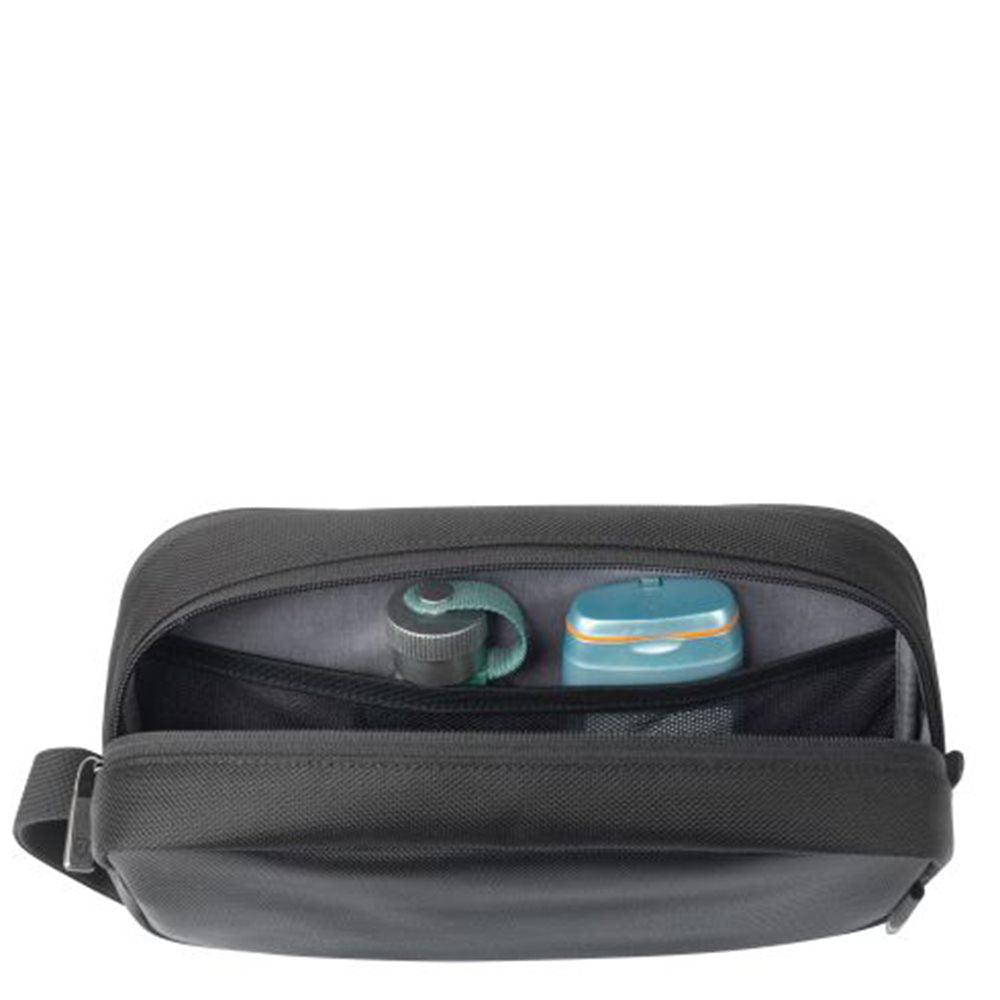 Victorinox Werks Traveler 6.0 Toiletry Kit black