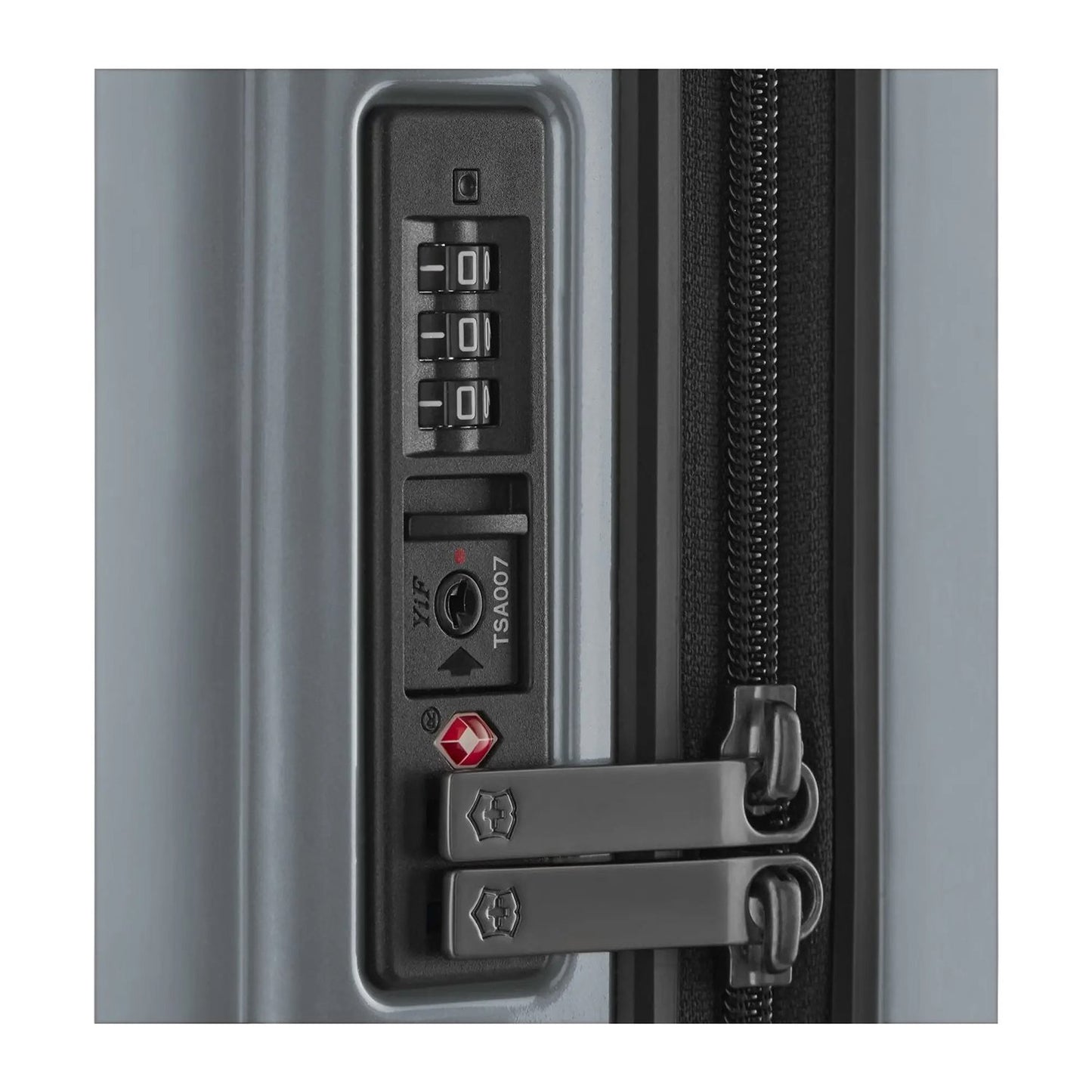 Victorinox Airox Global Hardside Carry-On silver