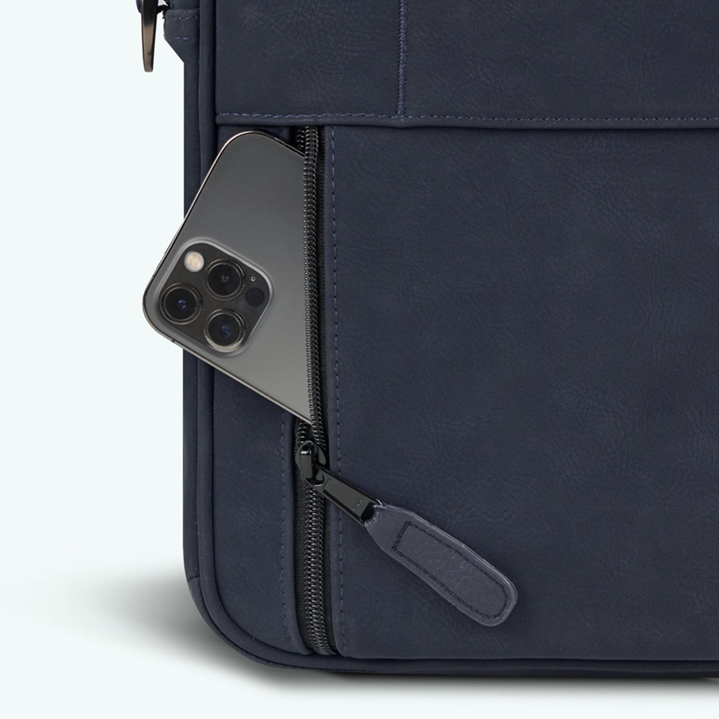 Cabaia Adventurer Messenger Bag Medium zurich