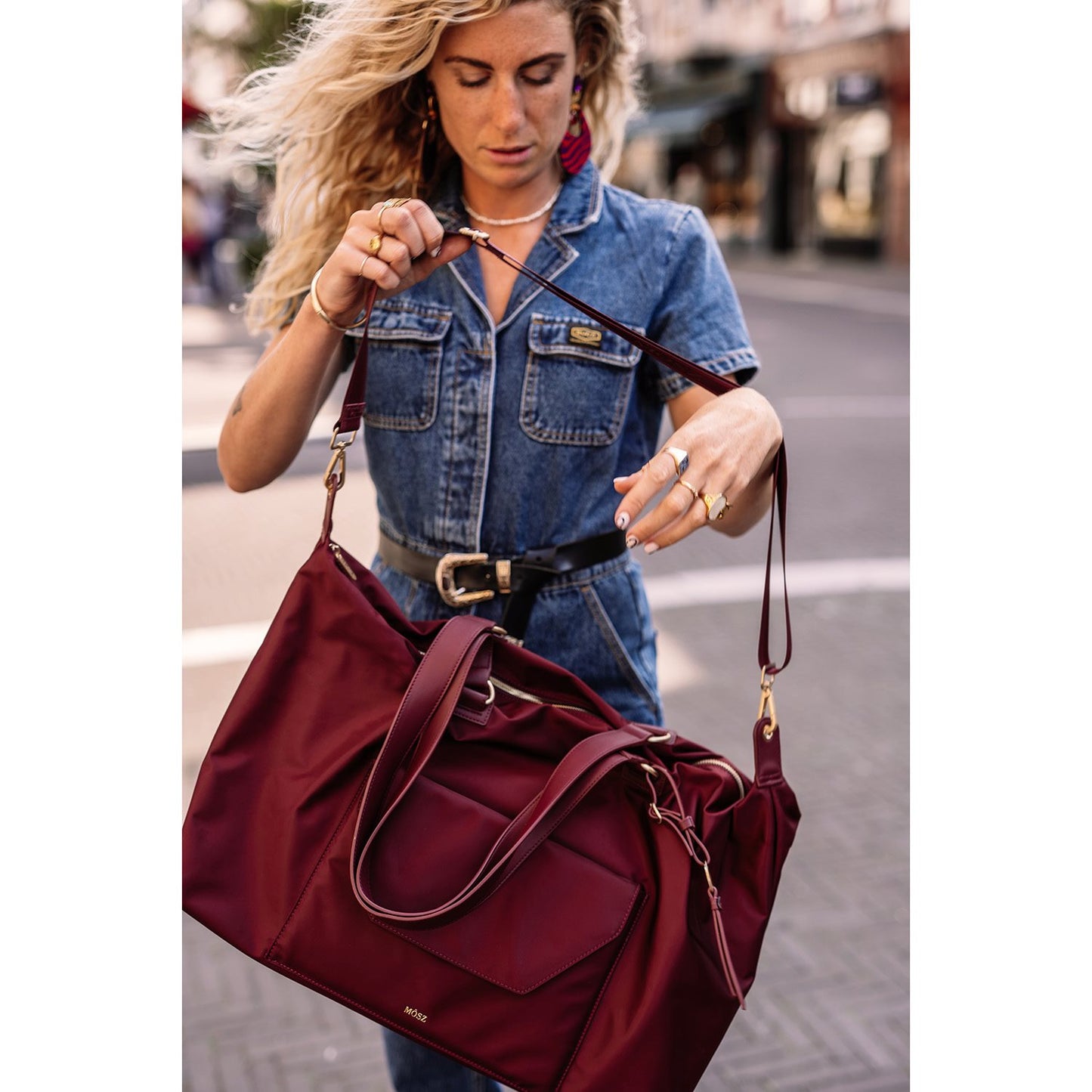 MOSZ Sandy Travelbag aubergine