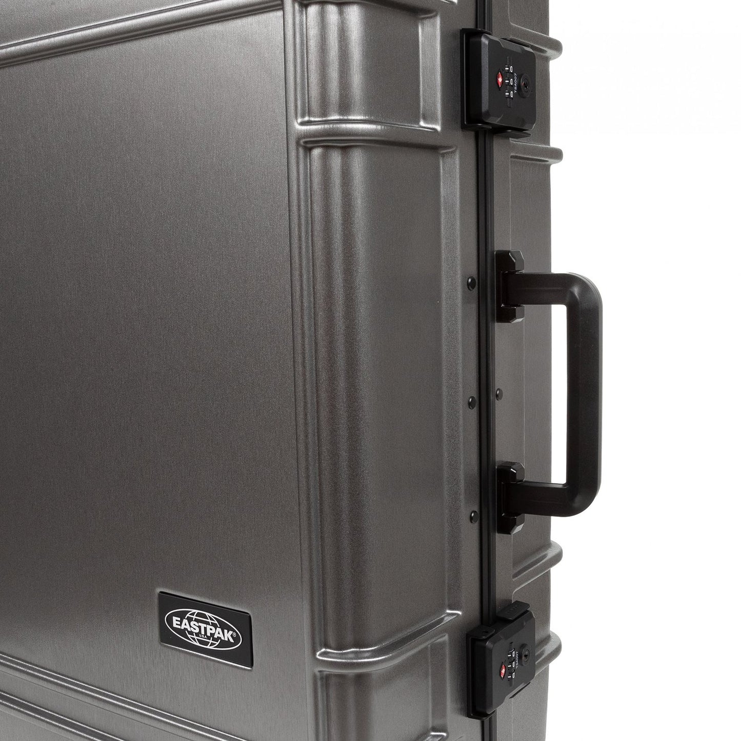 Eastpak Resist'R Case M brushed metal