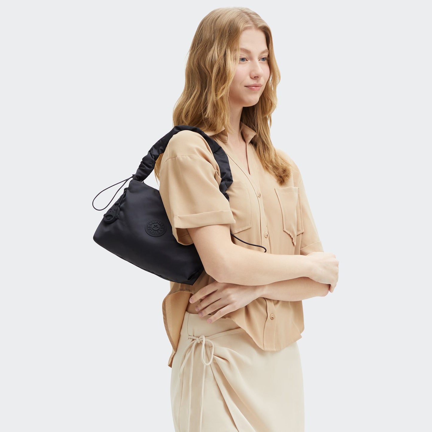 Kipling Eleni simply black