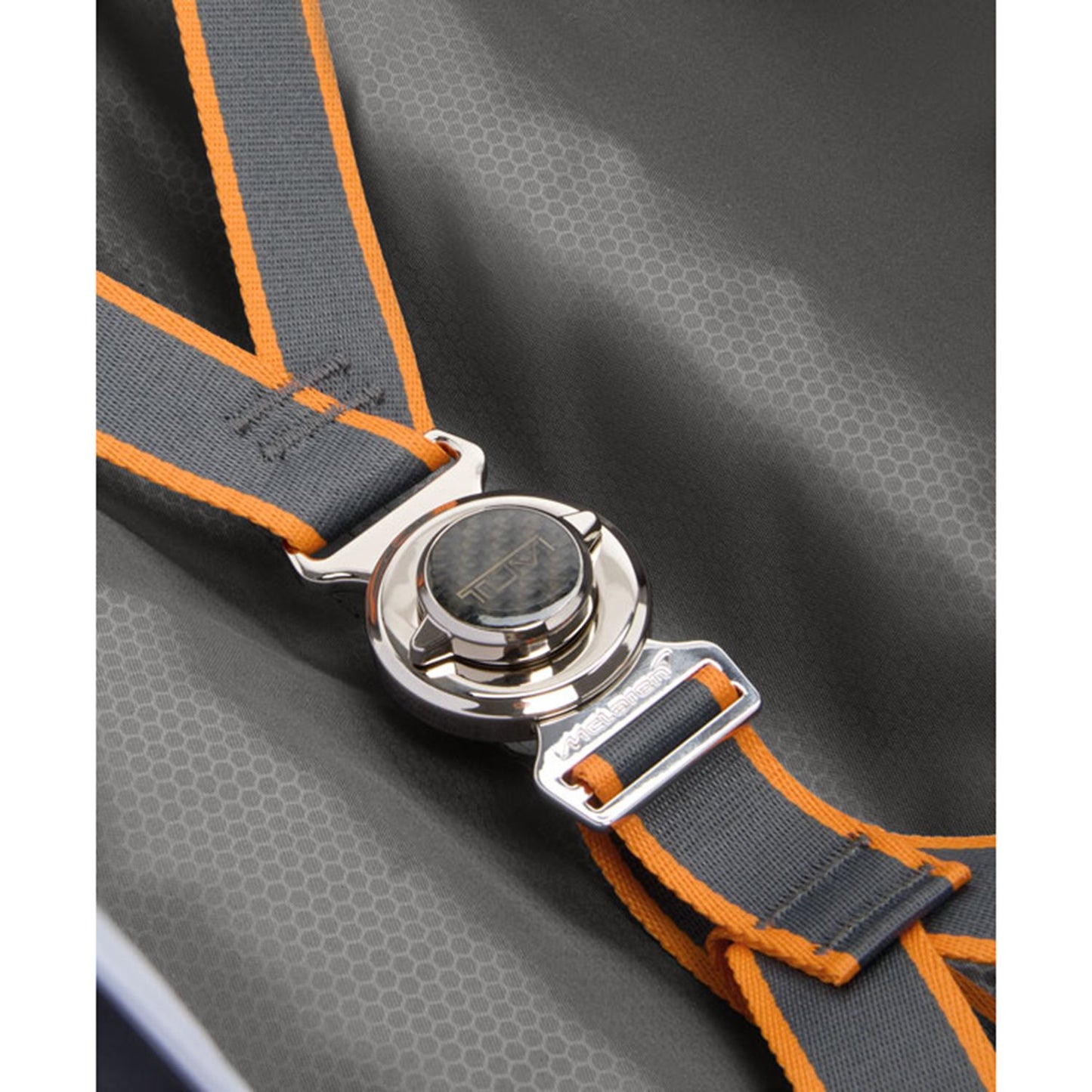 TUMI Mclaren Aero Intl Exp 4 Whl C/O super grey