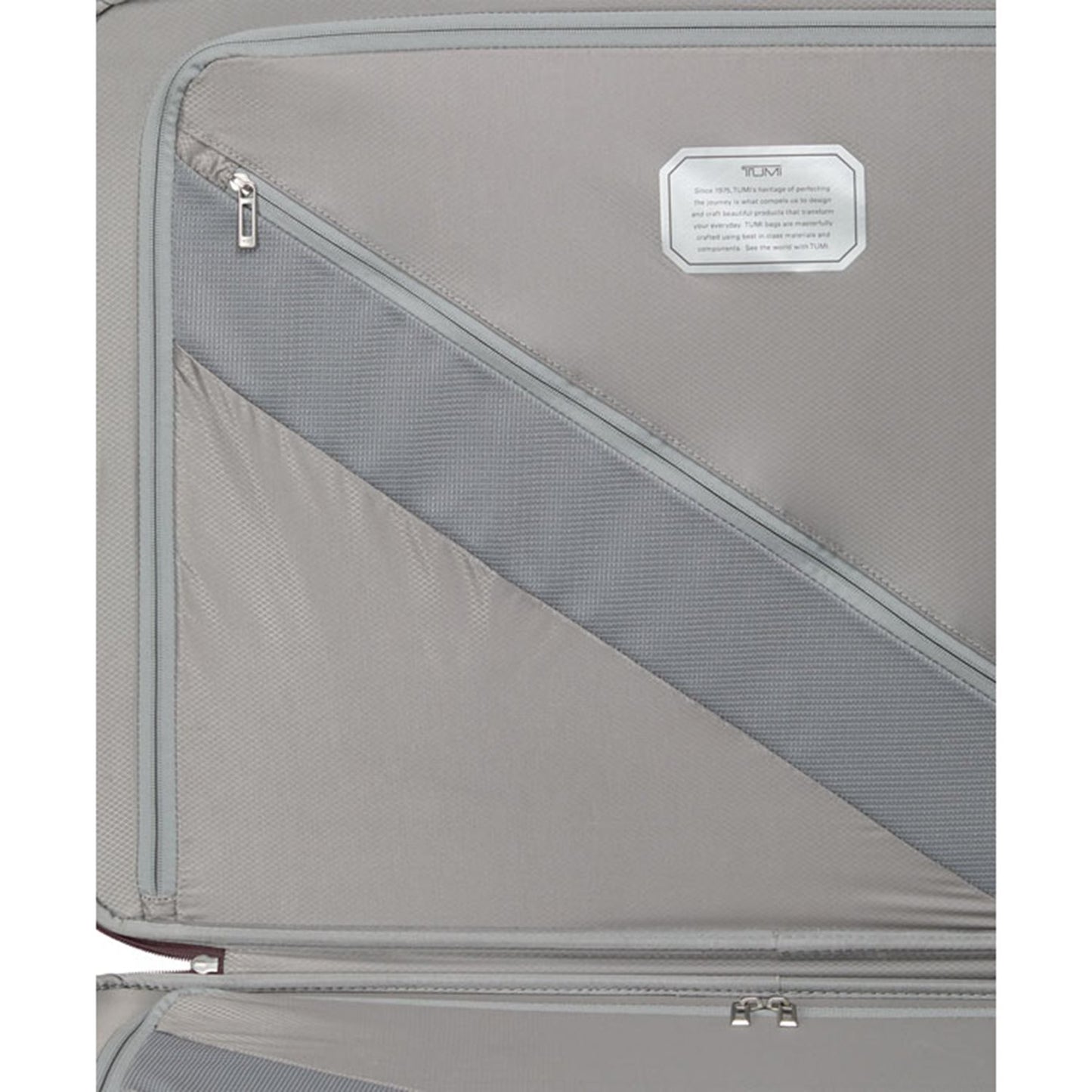 TUMI 19 Degree Lite Extended Trip P/C blush