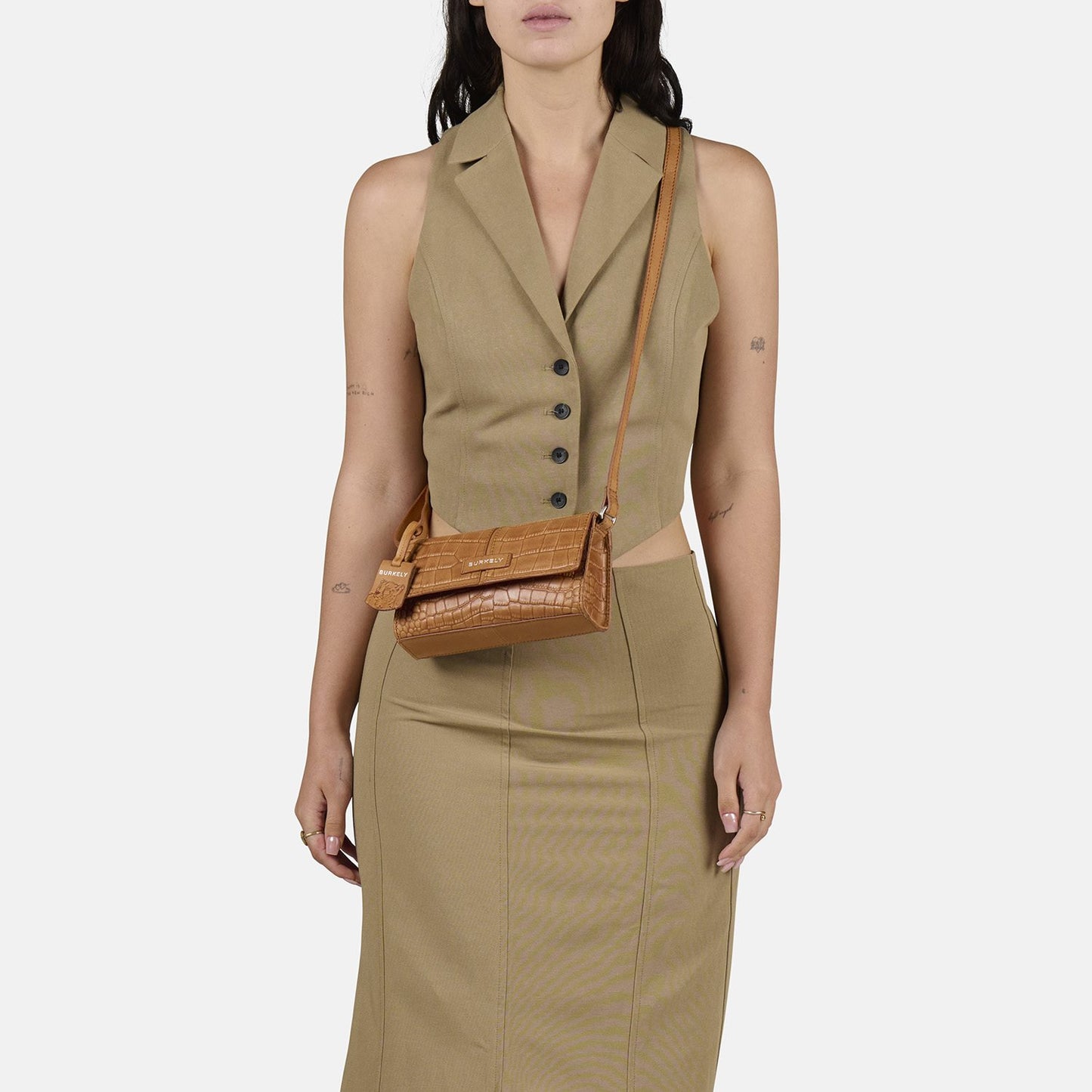 Burkely Cool Colbie Crossbody Flap colbie cognac