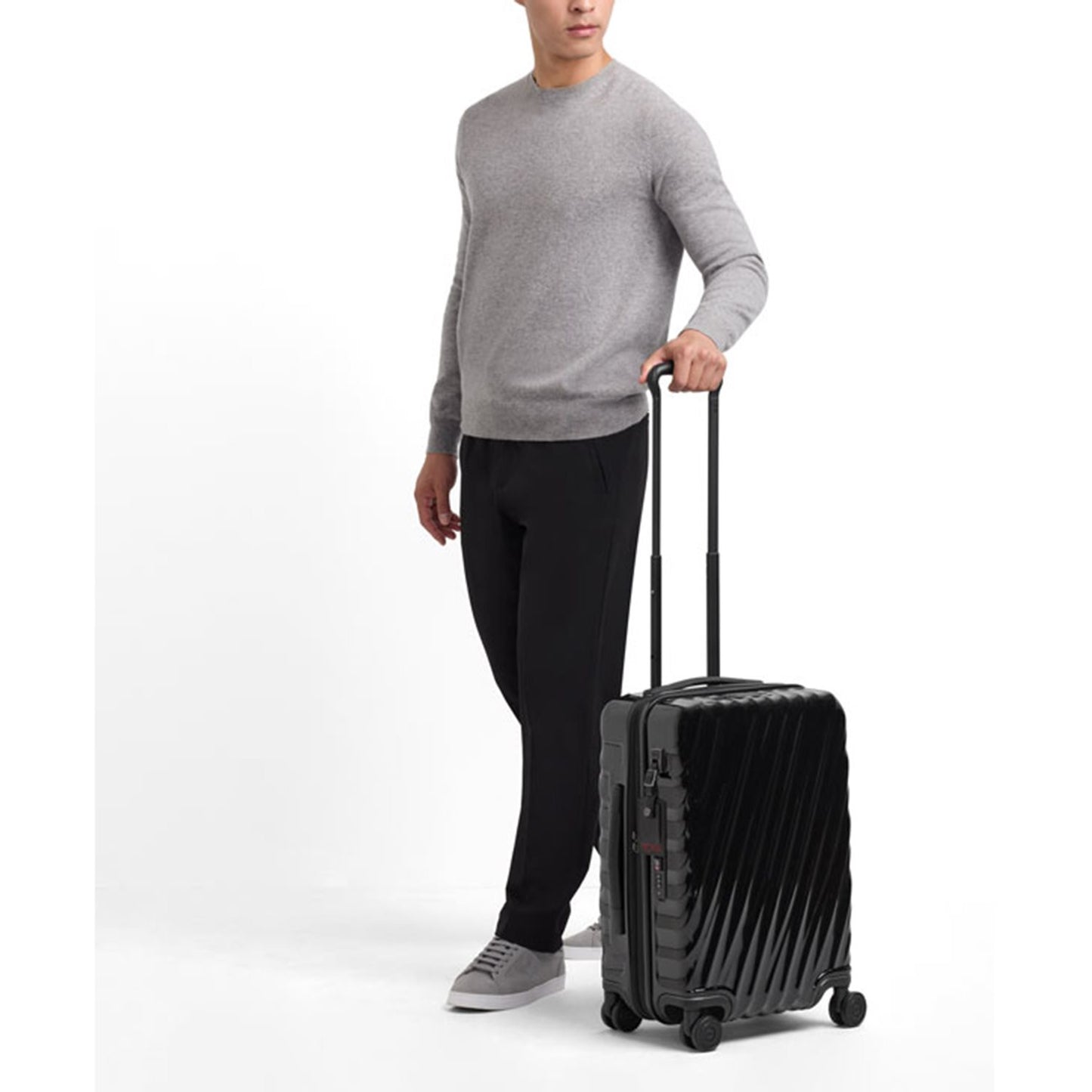 TUMI 19 Degree Intl Exp 4 Whl C/O iridescent dusk
