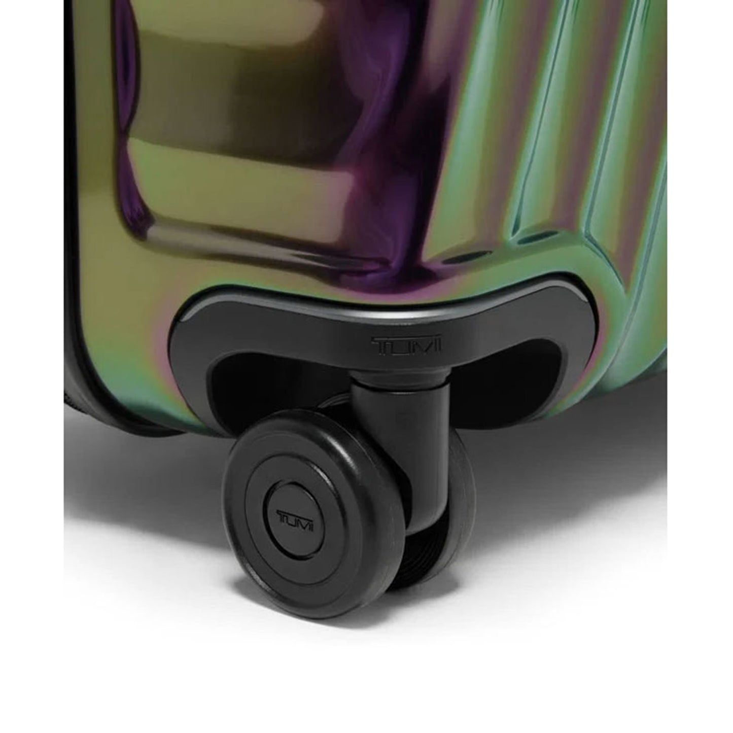 TUMI 19 Degree Ext Trip Exp 4 Whl P/C iridescent dusk