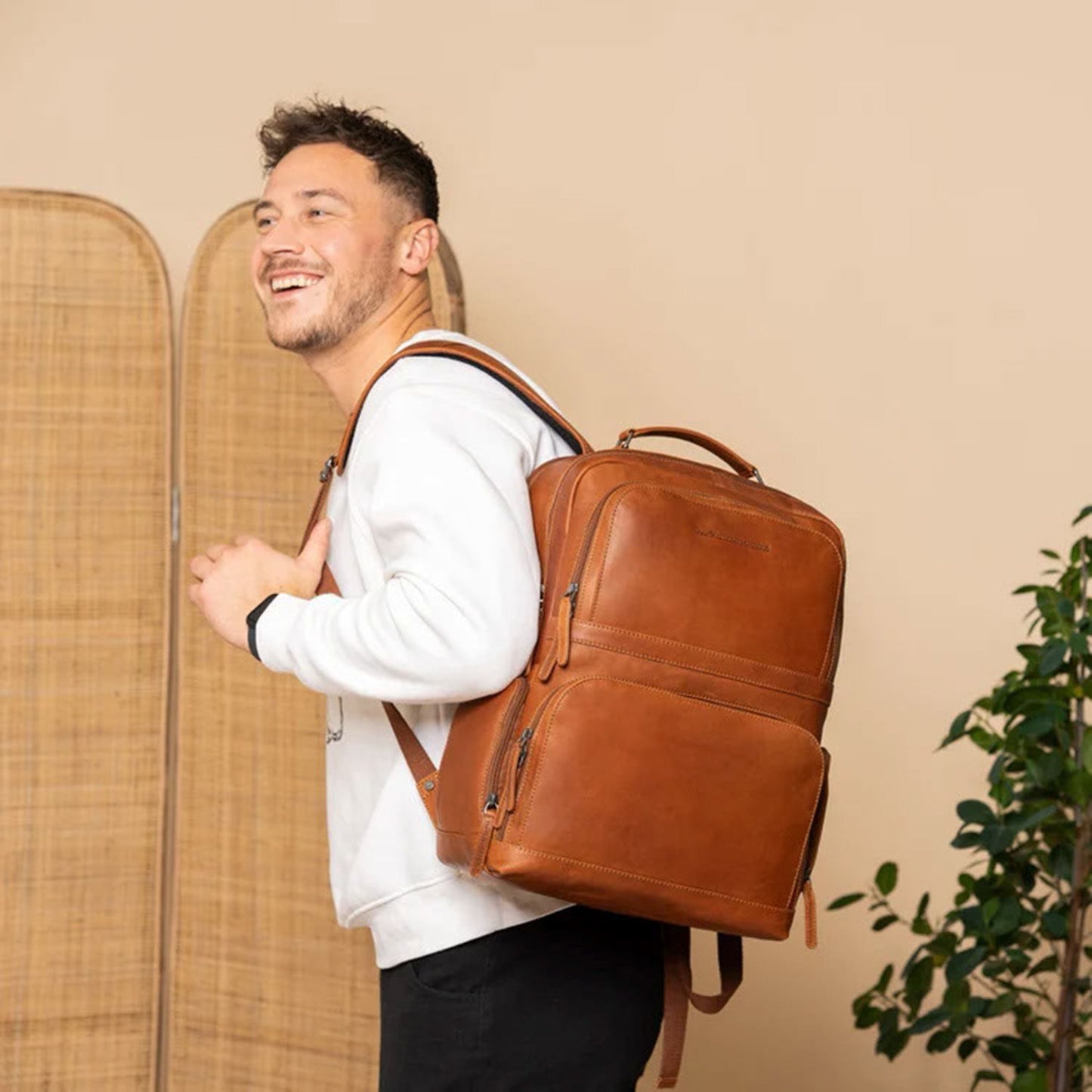 The Chesterfield Brand Lennox Backpack cognac