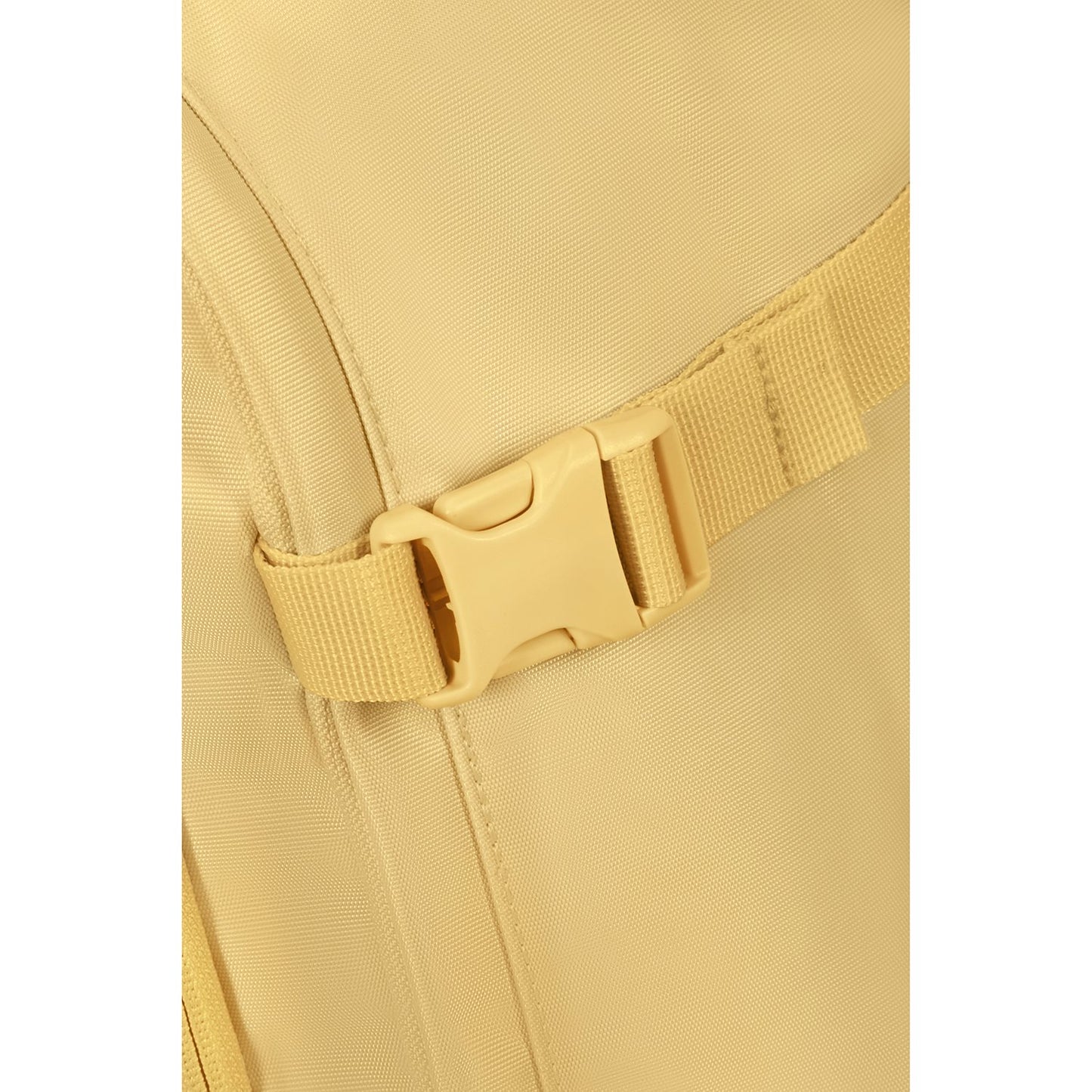 American Tourister TAKE2CABIN Casual Backpack S pastel yellow