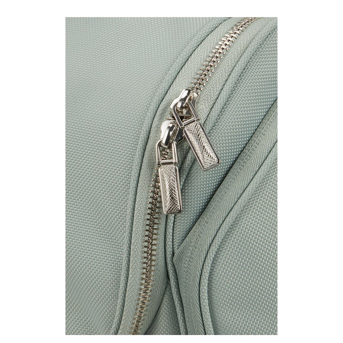 Samsonite Image Toilet Kit Hanging Toilet Kit thyme