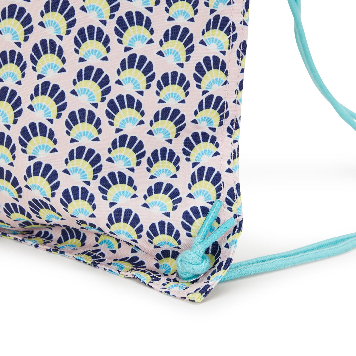 Kipling Supertaboo geo shell