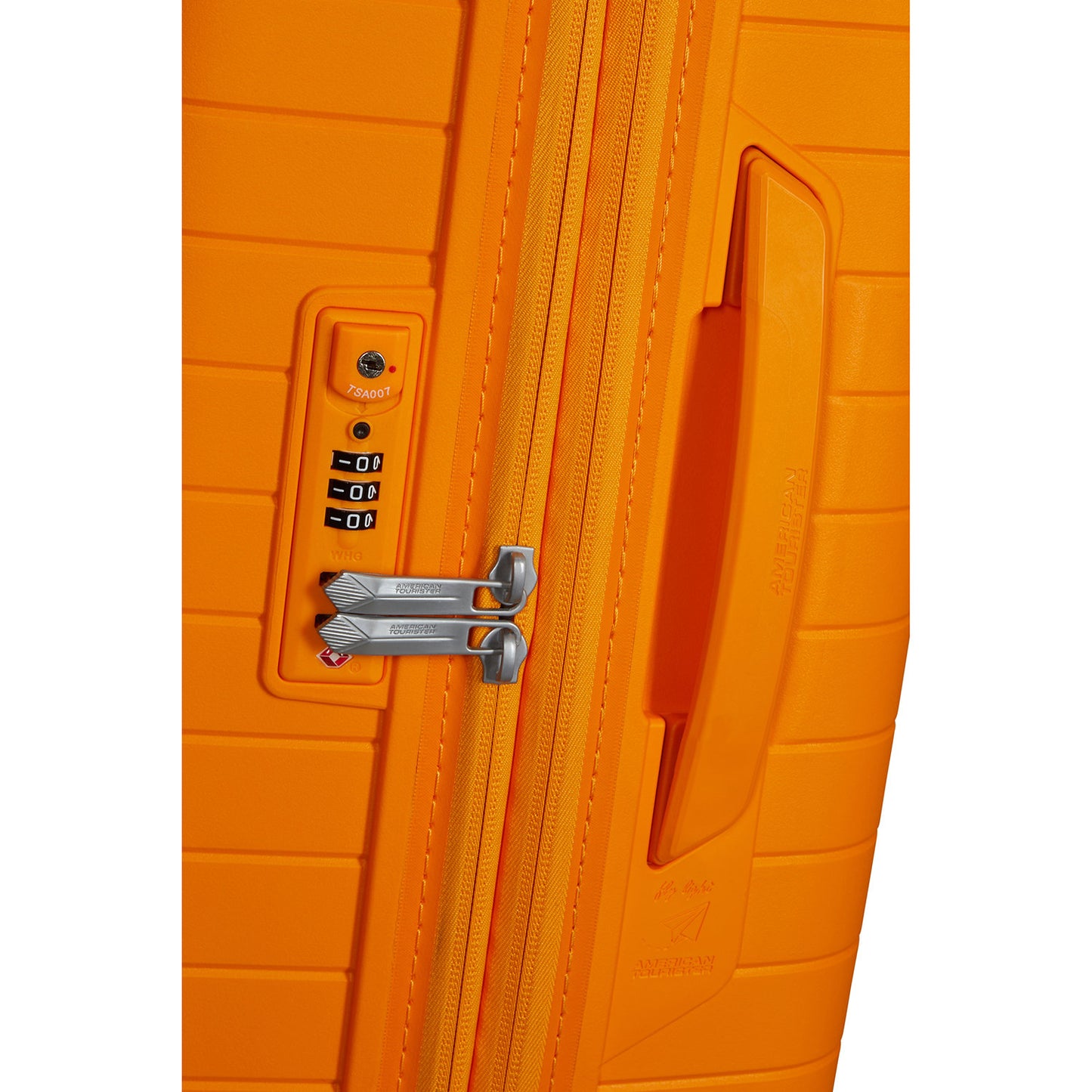American Tourister FastForward Spinner 68/25 TSA Exp radiant orange