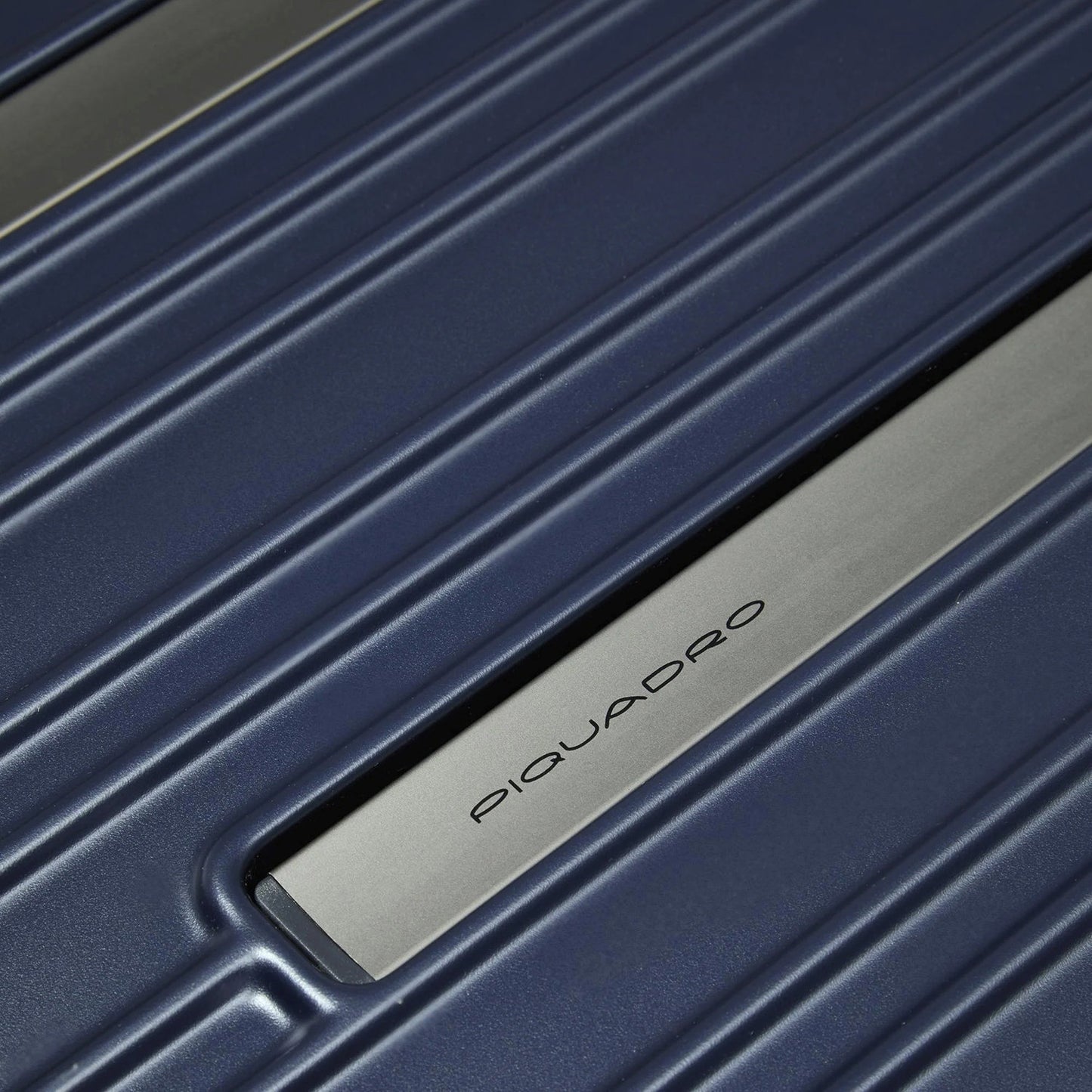 Piquadro PQ-Light Medium Trolley cobalt blue