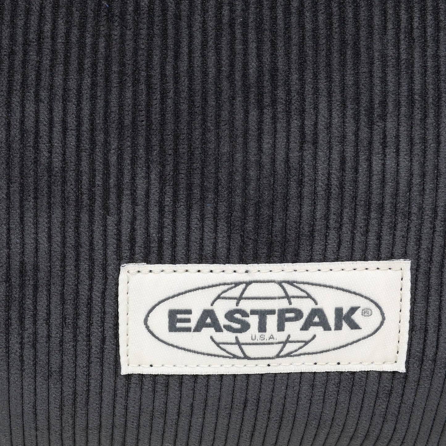 Eastpak Day Pak'R ribs black