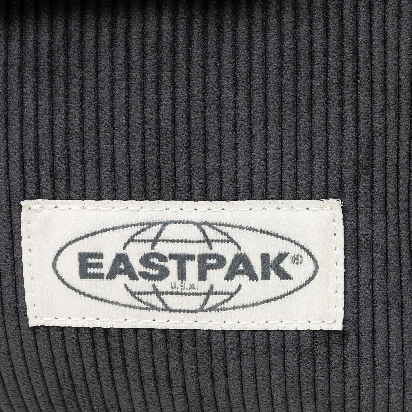 Eastpak Day Pak'R S ribs black