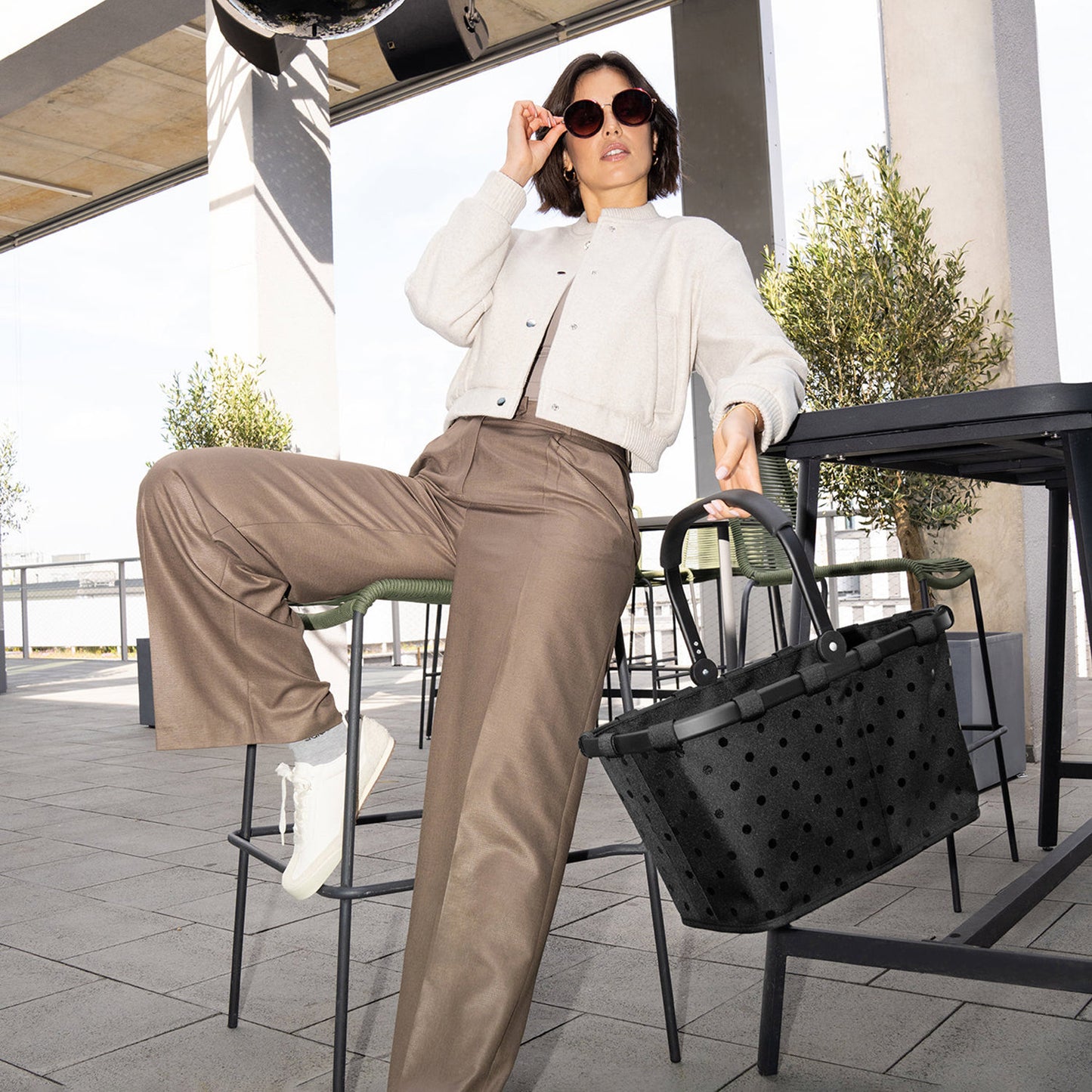 Reisenthel Shopping Carrybag Frame glossy dots black