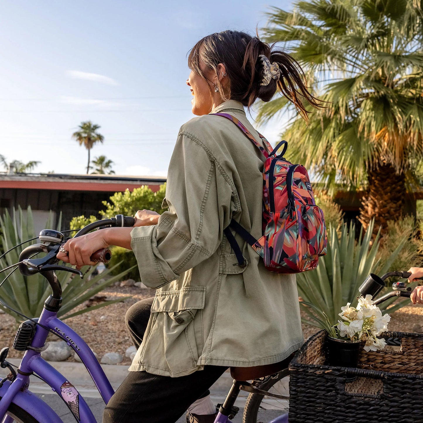 Dakine Essentials Pack Mini 7L tropical utopia