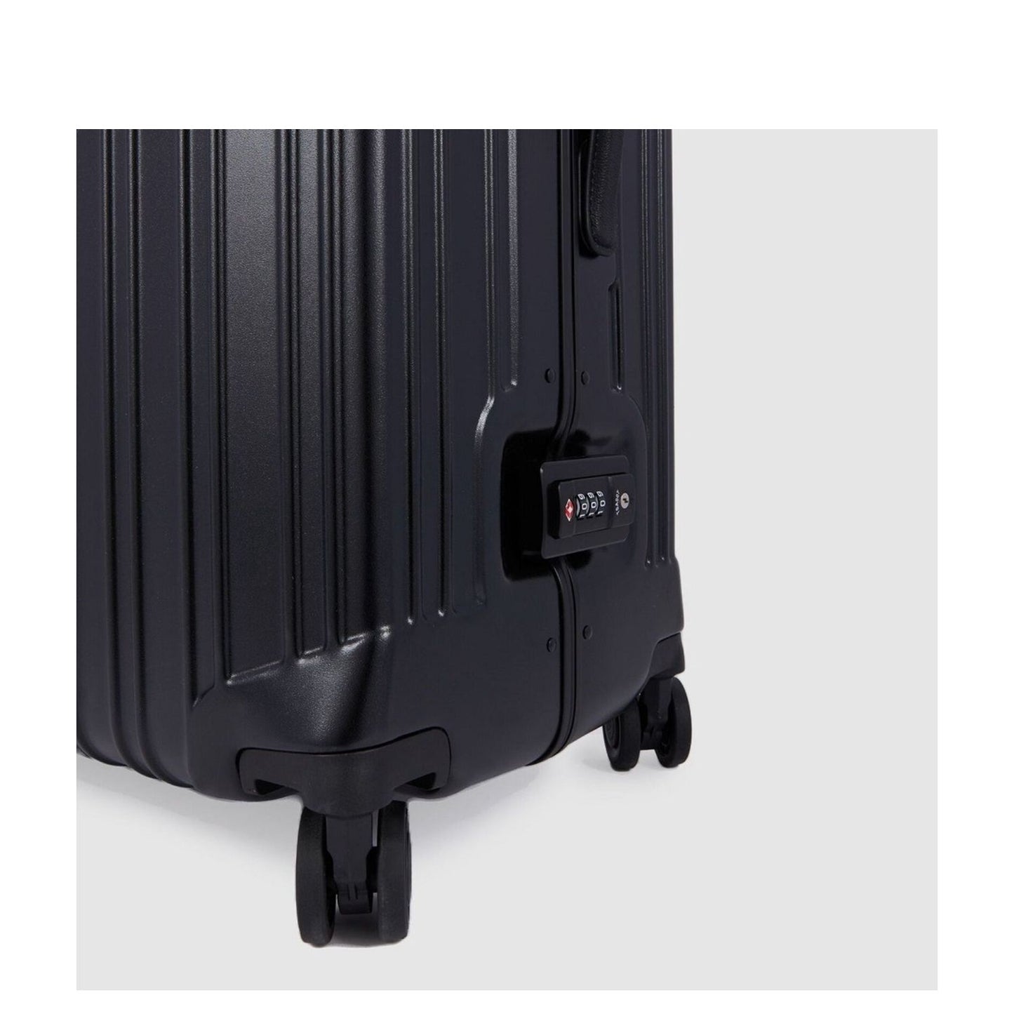 Piquadro PQ Light Frame Large Spinner 75 matte black