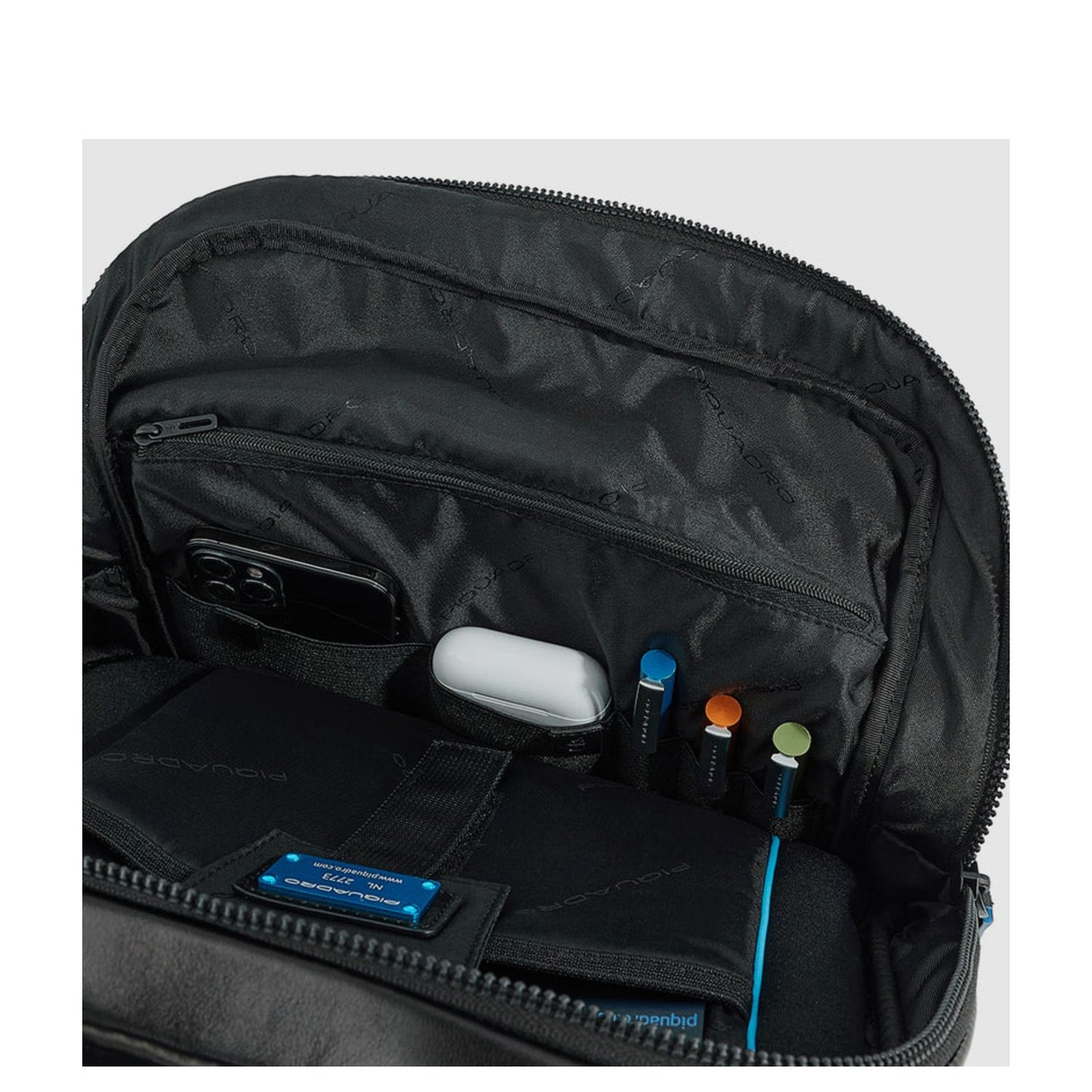 Piquadro Blue Square Revamp Pockets Laptop Backpack 13.3" black