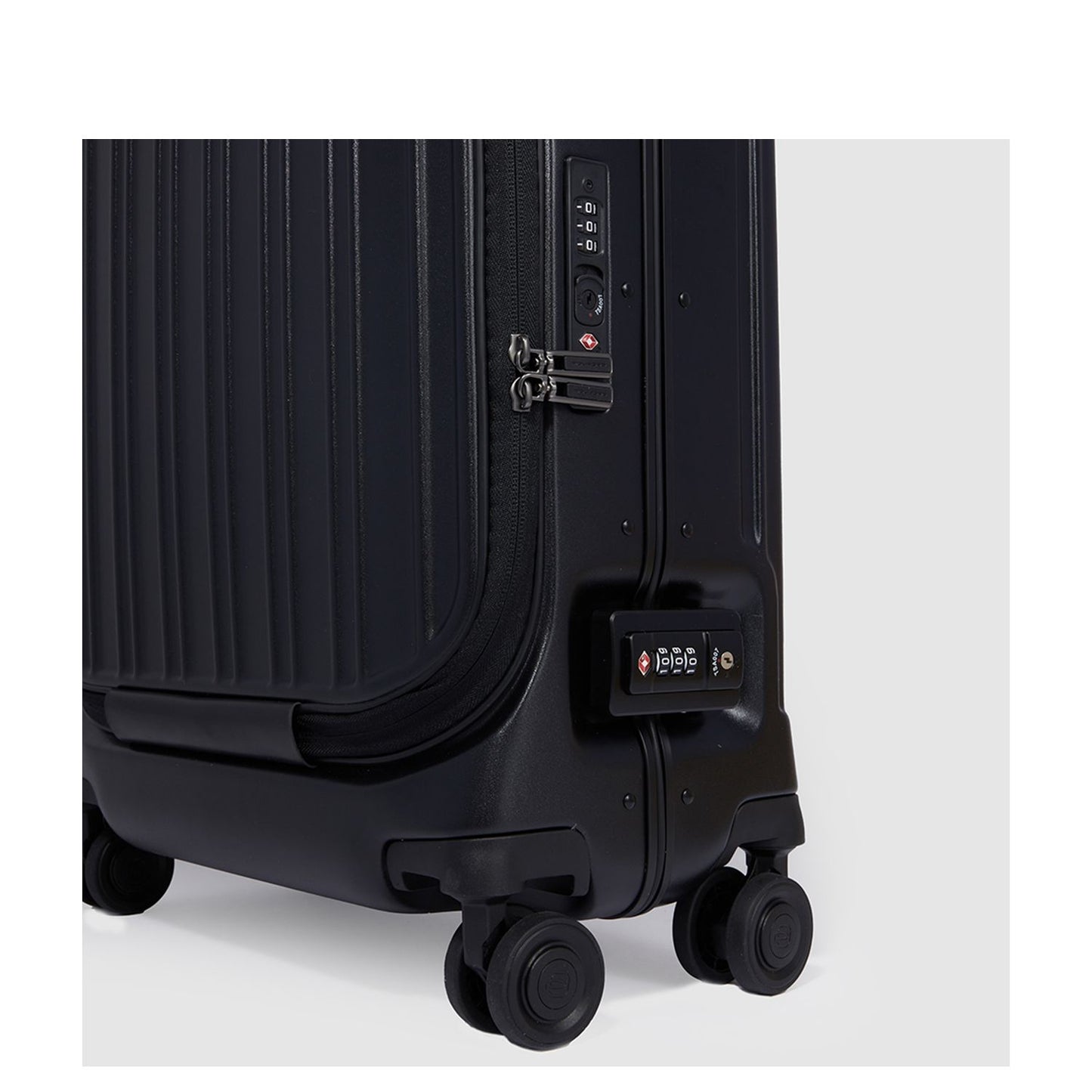 Piquadro PQ Light Frame Laptop Cabin Spinner 55 matte black