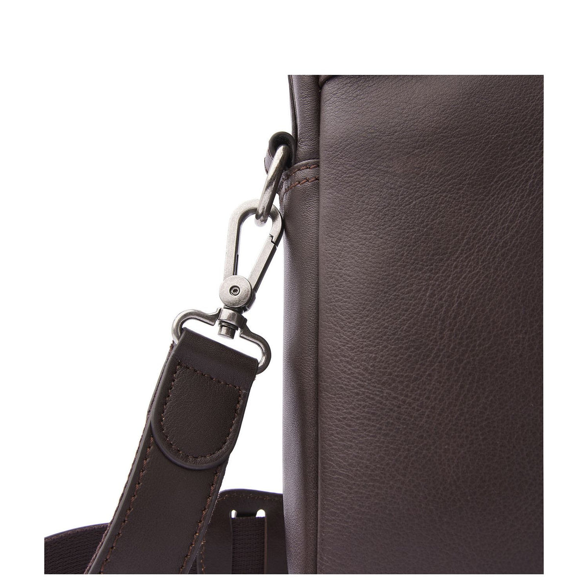 Castelijn & Beerens Specials Schoudertas - RFID bescherming - 15.6" laptopvak - mocca