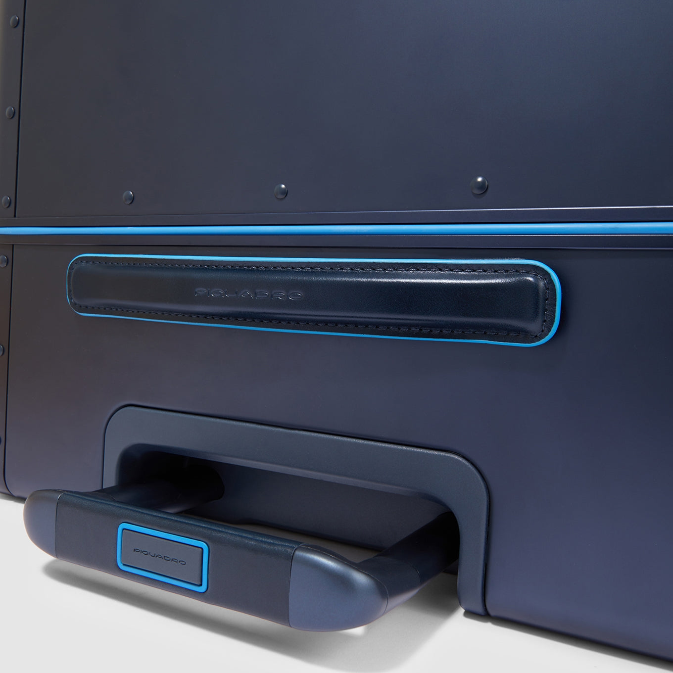 Piquadro ALU-B2 Large Trolley 79 blue