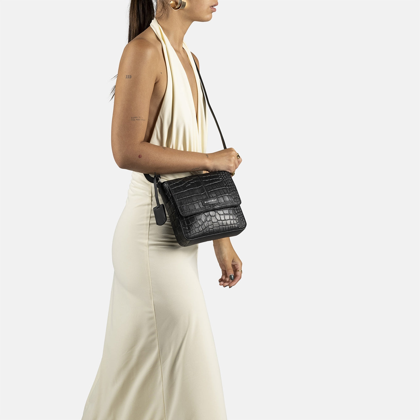 Burkely Cool Colbie Crossbody Bag black