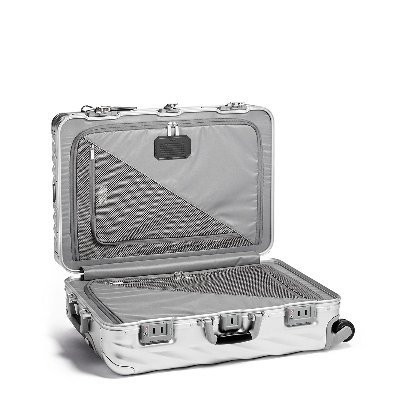 TUMI 19 Degree Aluminium Short Trip Packing Case silver