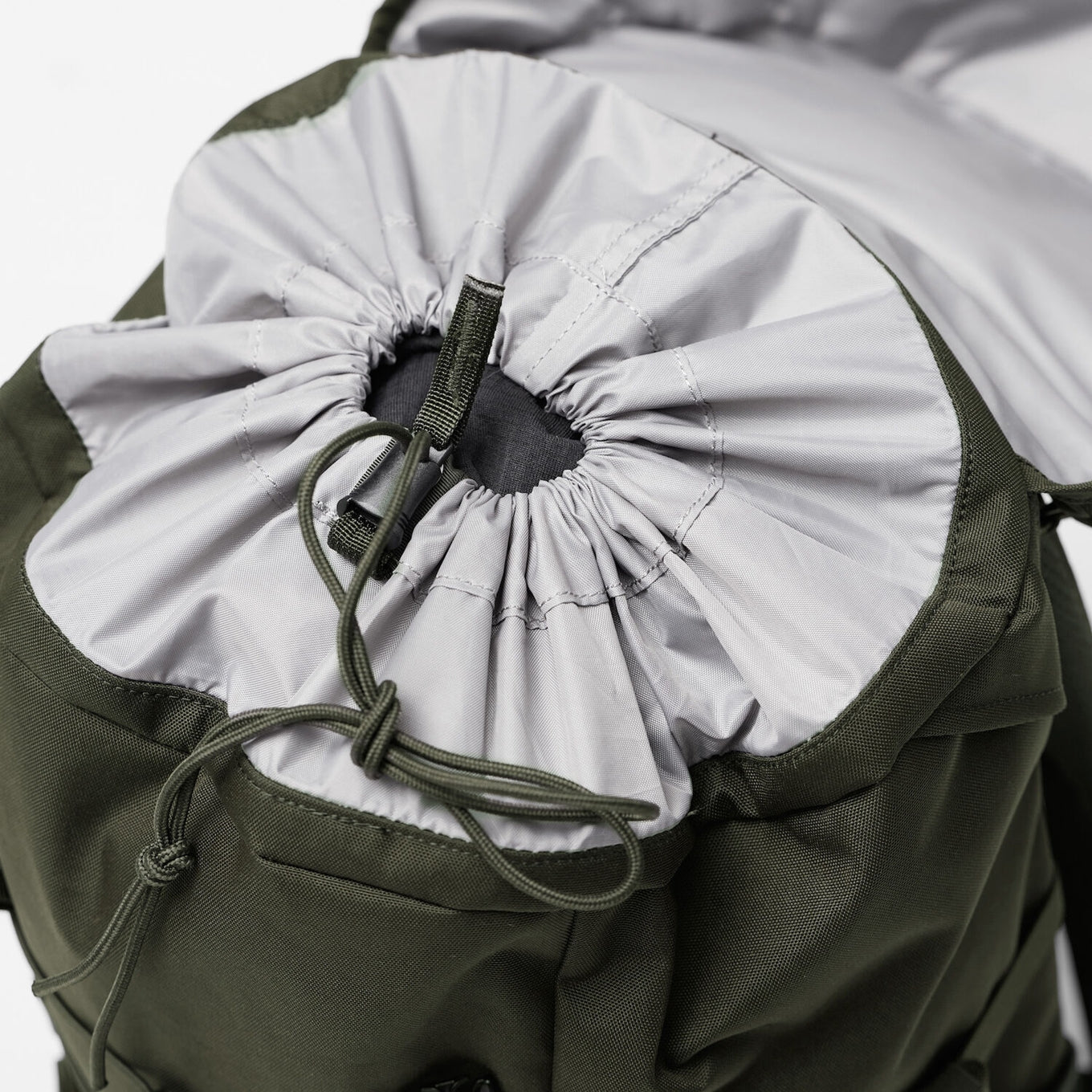 Fjallraven Skule Top 26 deep forest