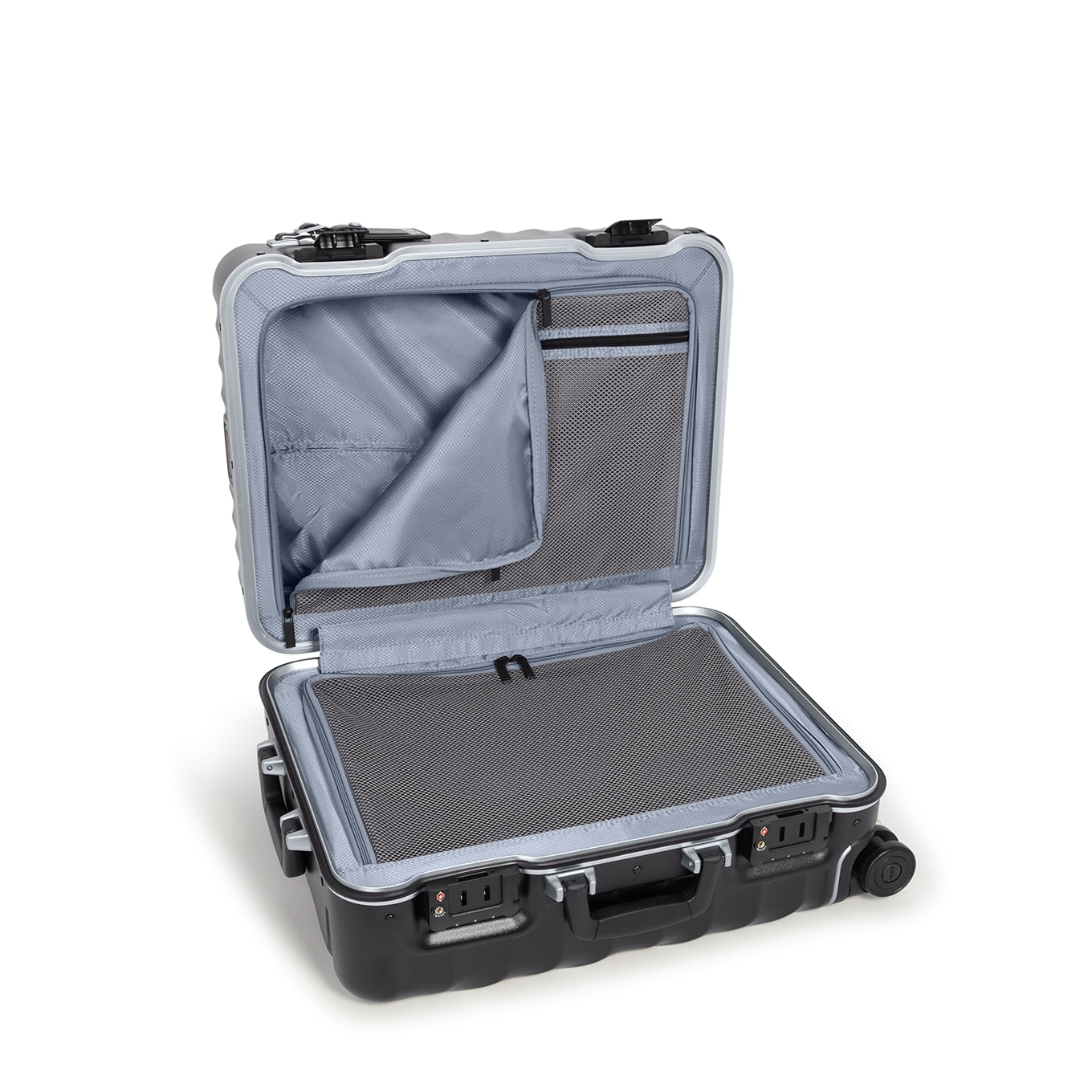 TUMI 19 Degree Frame Contl 4 Whl C/O black texture