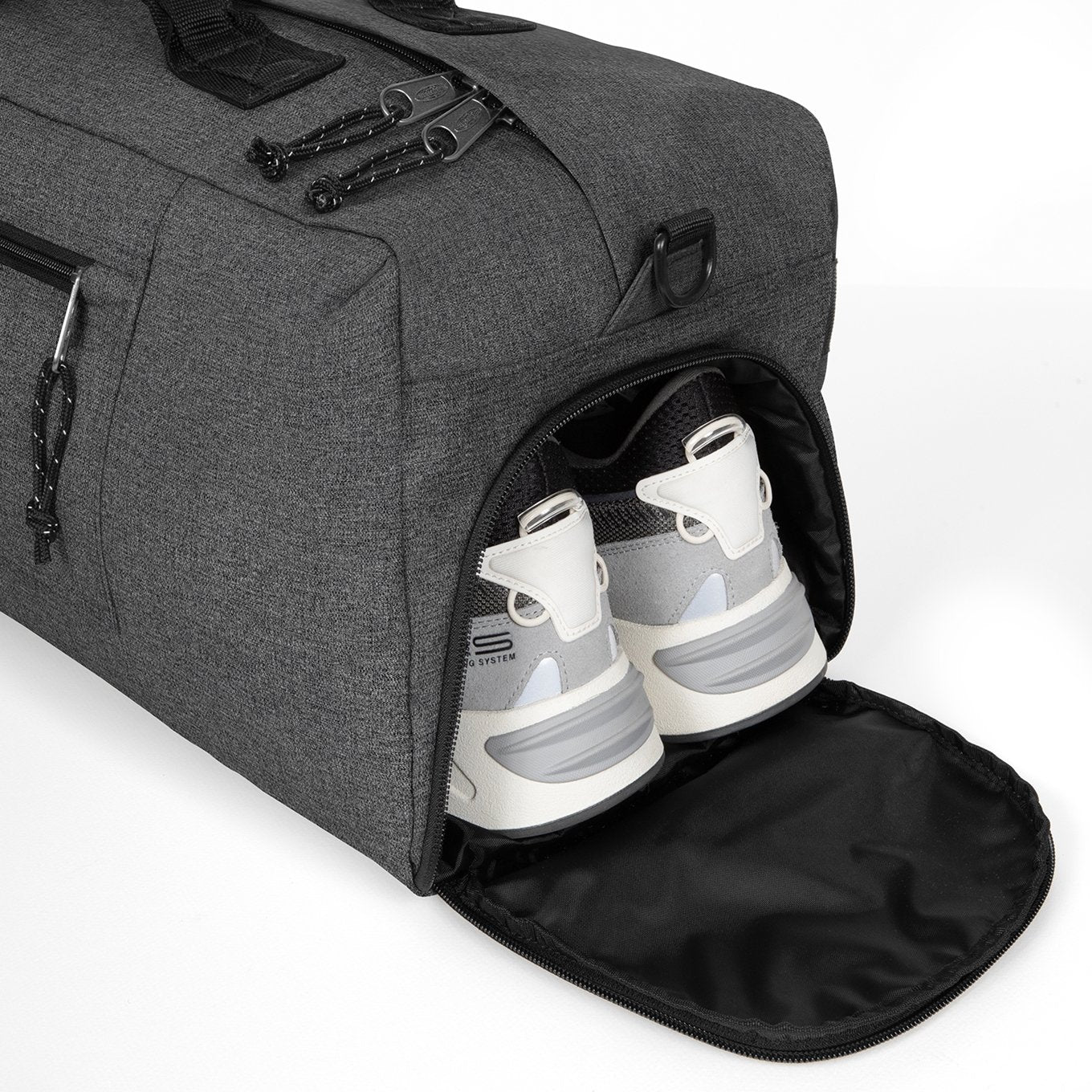 Eastpak Duffl'R M Wochenendtasche aus schwarzem Denim