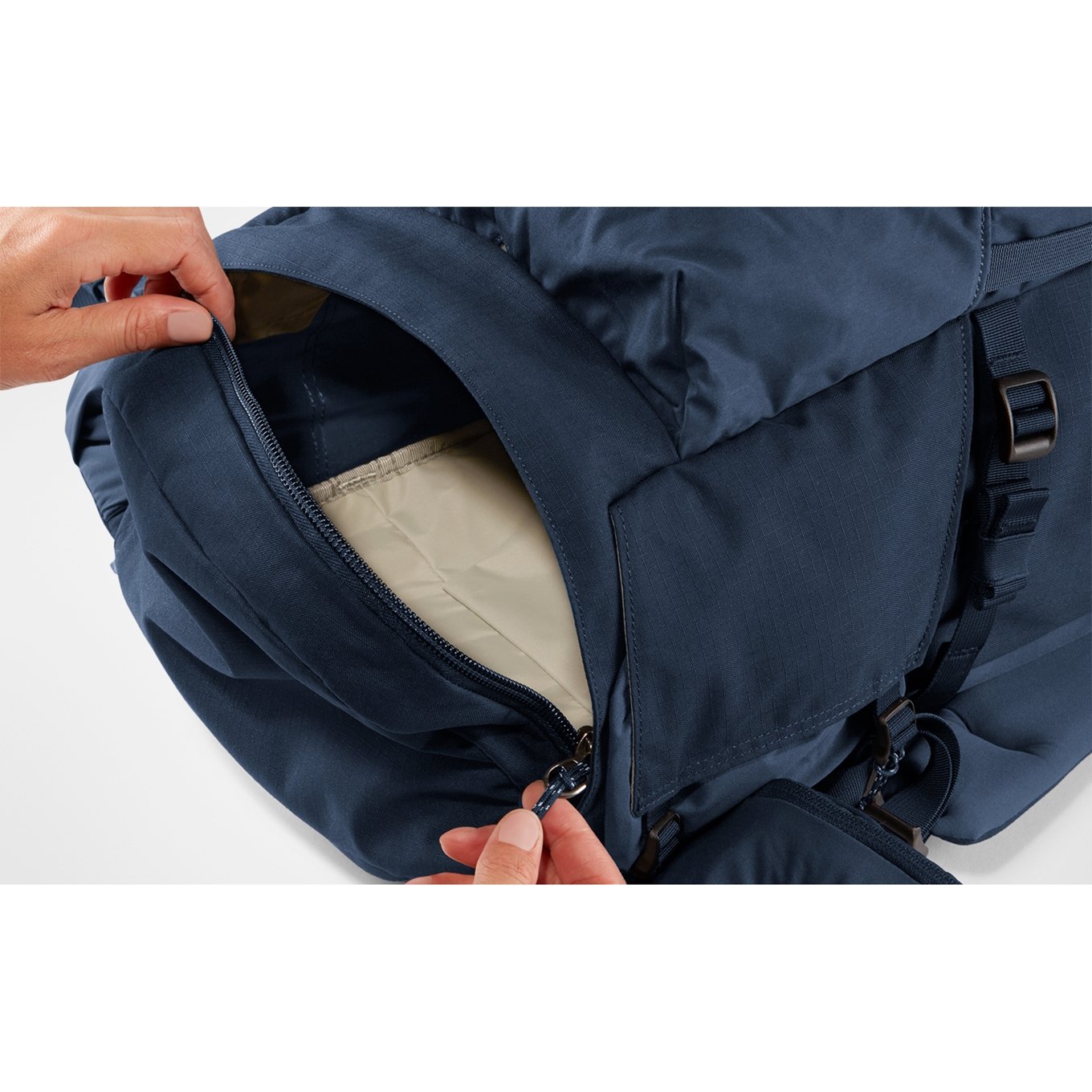 Fjallraven Keb 52 W lava-dark lava