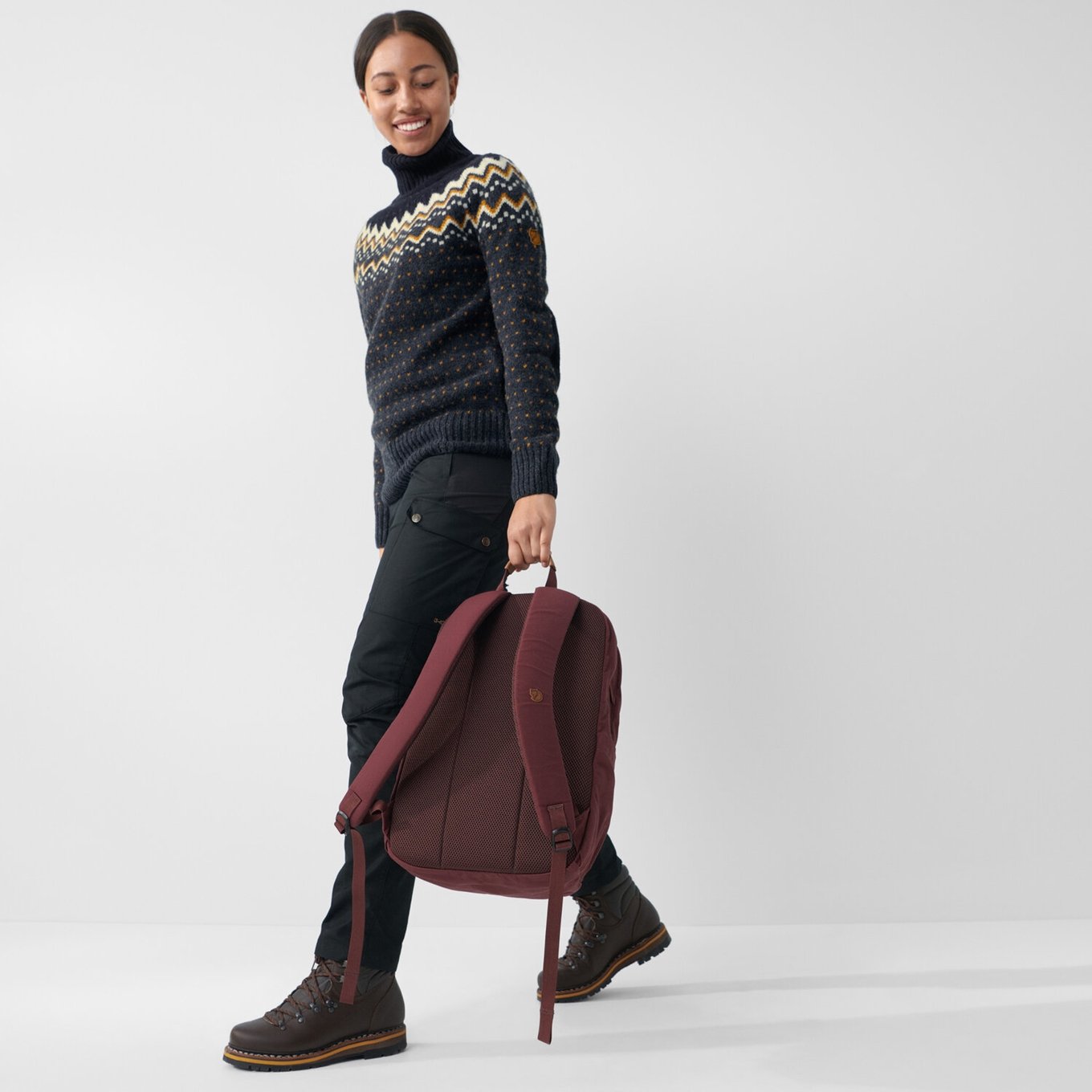 Fjallraven Raven 28 khaki dust backpack