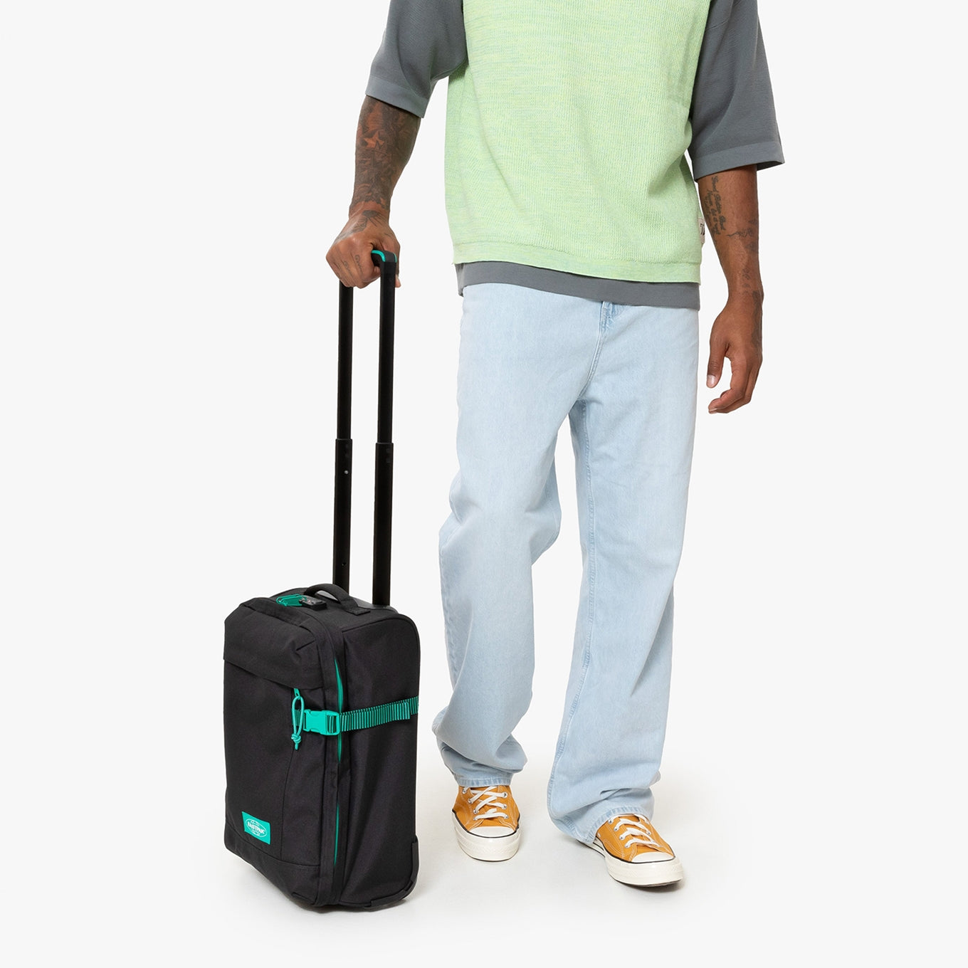 Eastpak Tranverz XXS kontrast stripe black