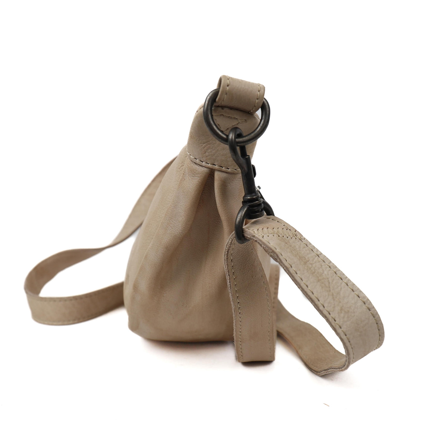 Bear Design Toon Crossbody feather