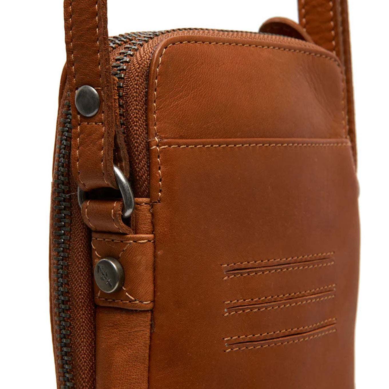 Die Chesterfield Brand Alesund Phonebag Cognac Damentasche