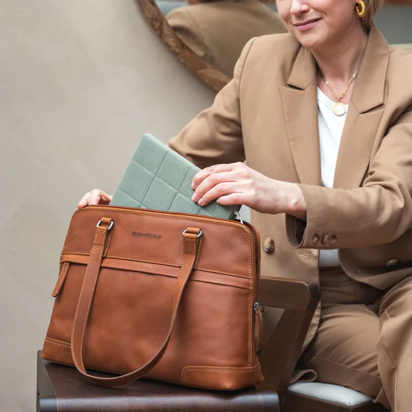 The Chesterfield Brand Branson Shoulderbag black