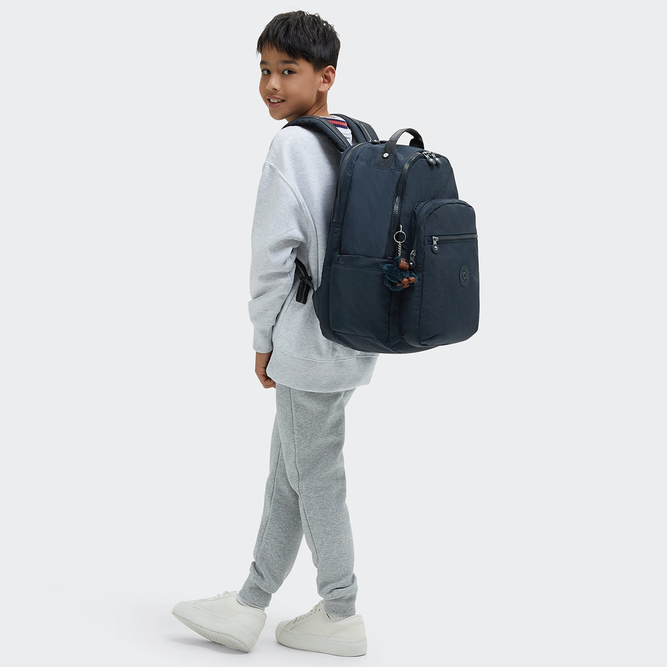 Kipling Seoul College true blue tonal