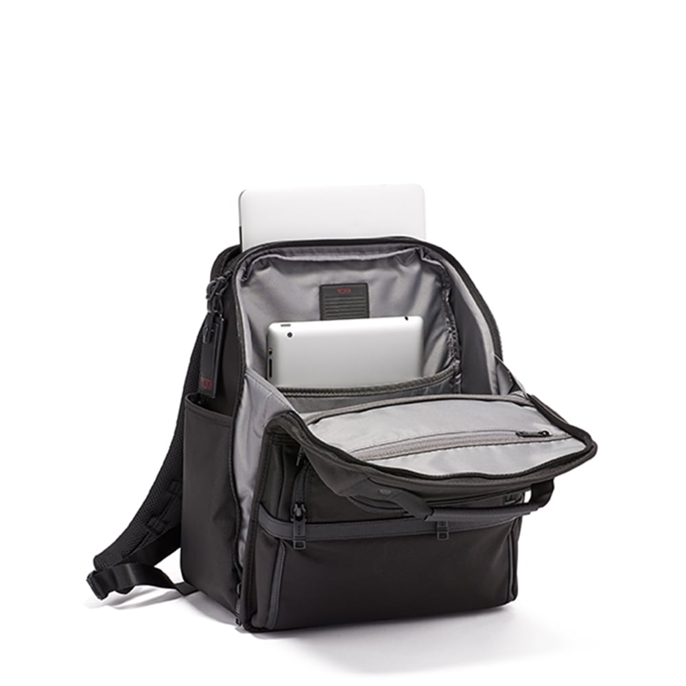 Tumi Alpha 2 Business/Travel Compact Laptop Brief Pack schwarzer Rucksack