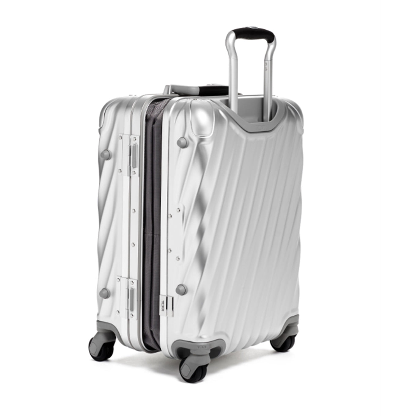 TUMI 19 Degree Aluminium International Expandable Carry-On silver