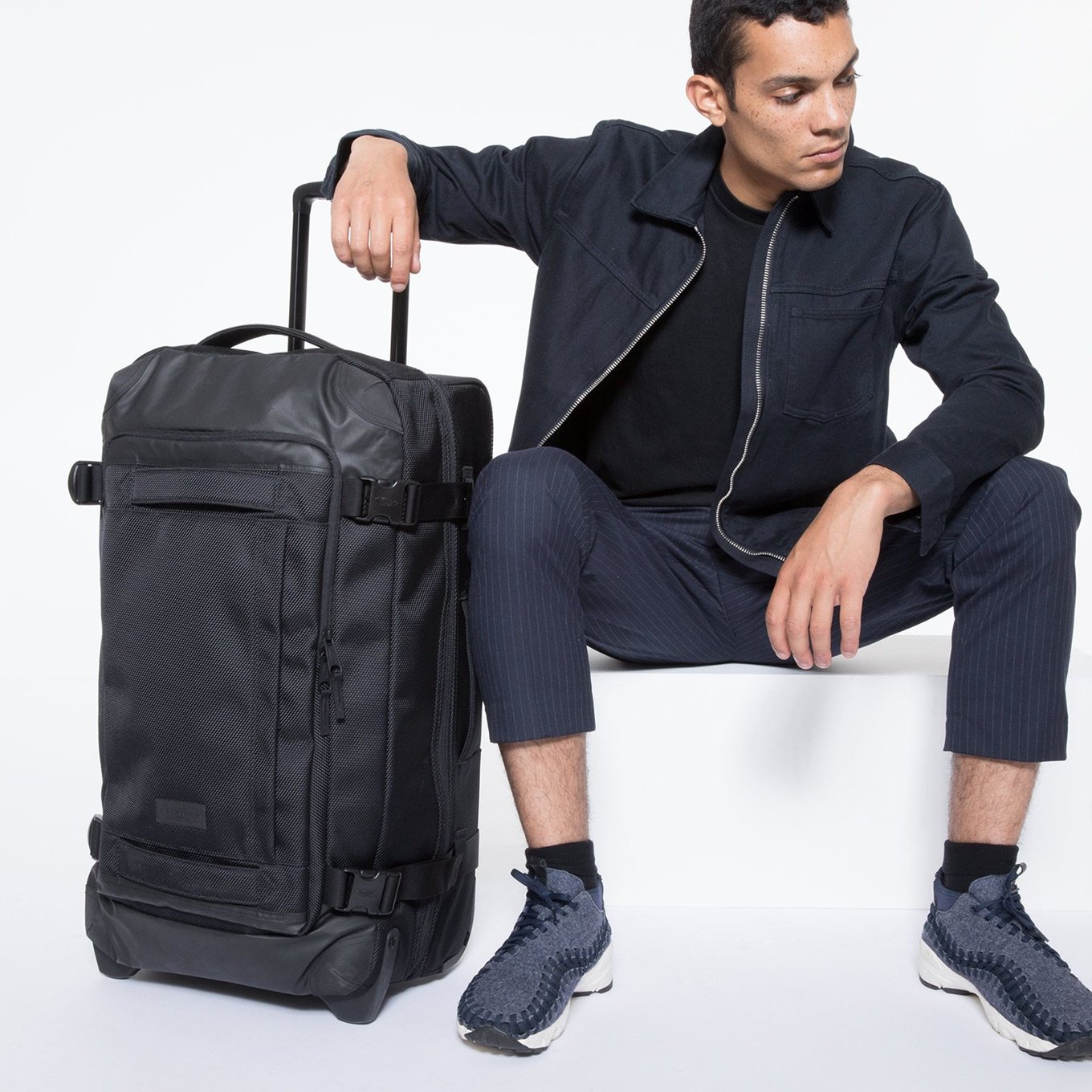 Eastpak CNNCT Tranverz M coat