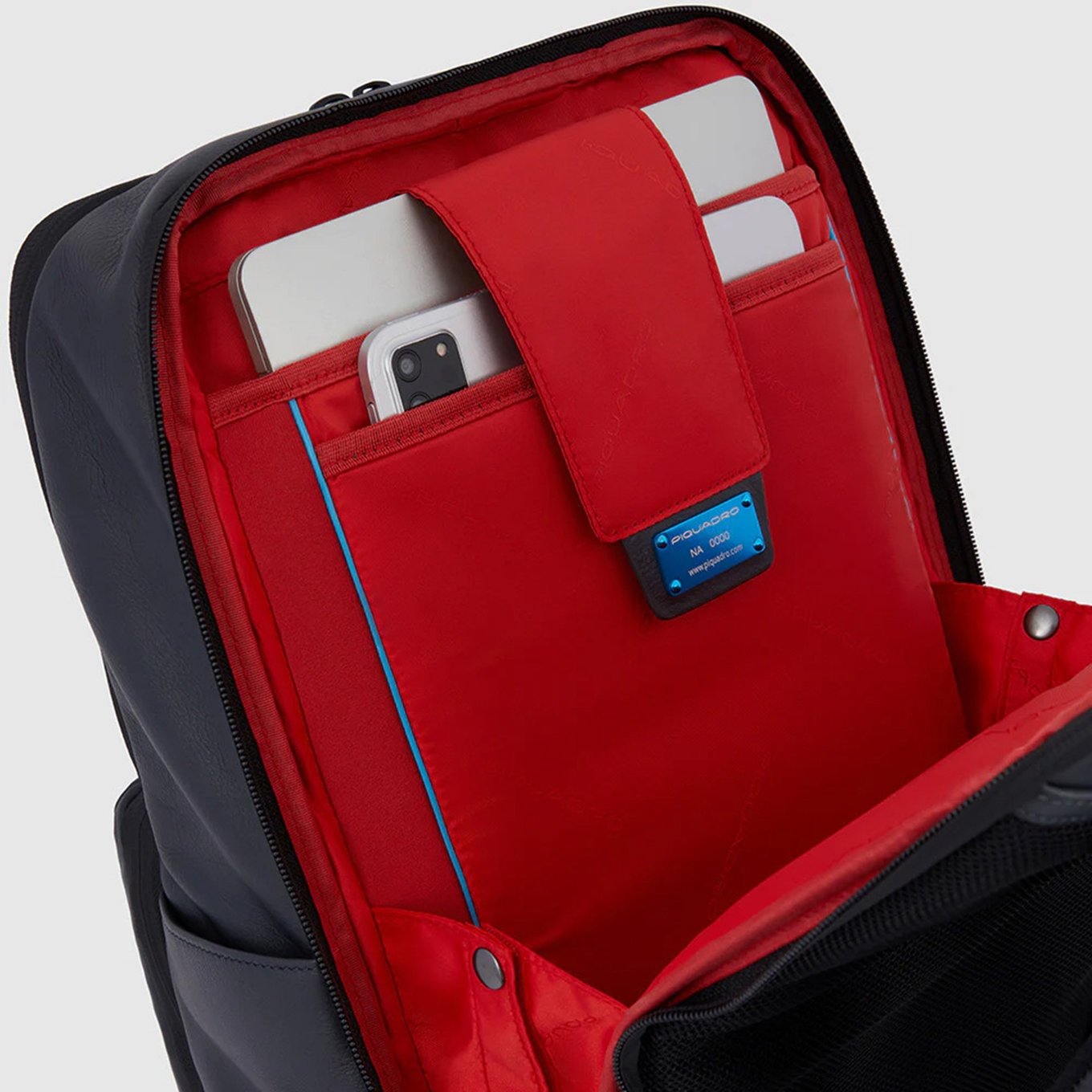 Piquadro Urban Fast-check Laptop and Ipad Backpack black backpack