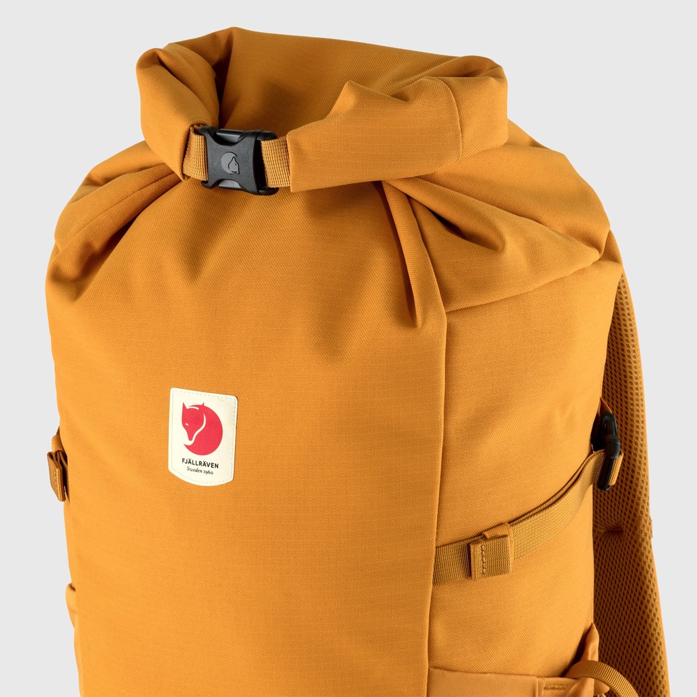 Fjallraven Ulvö Rolltop 30 red gold backpack