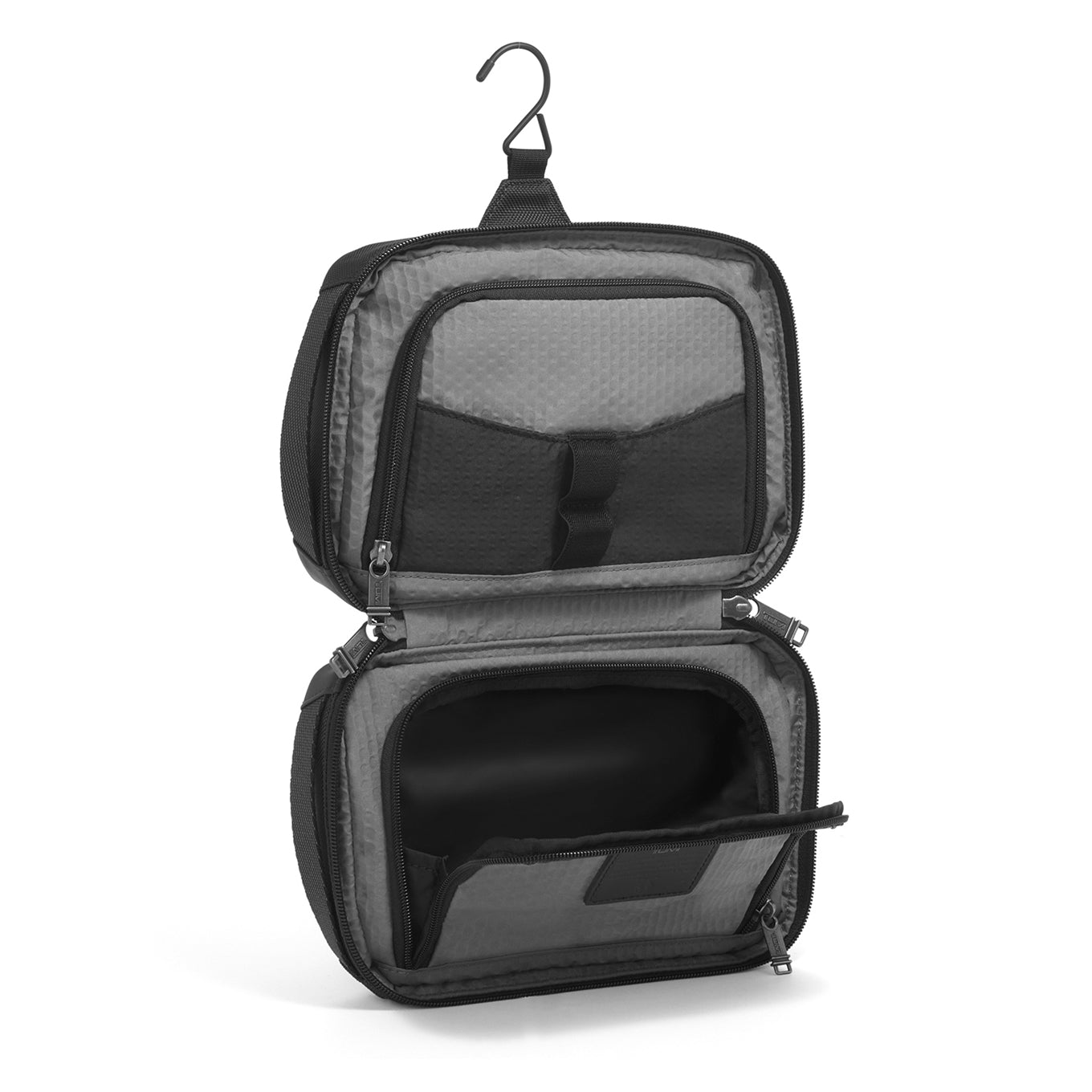 TUMI Alpha Bravo Reno Response Travel Kit black