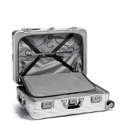 TUMI 19 Degree Aluminium Short Trip Packing Case silver
