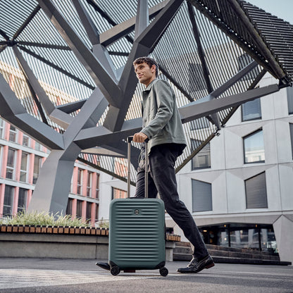 Victorinox Airox Advanced Global Carry-On storm