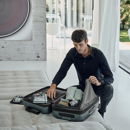Victorinox Airox Advanced Frequent Flyer Carry-On storm
