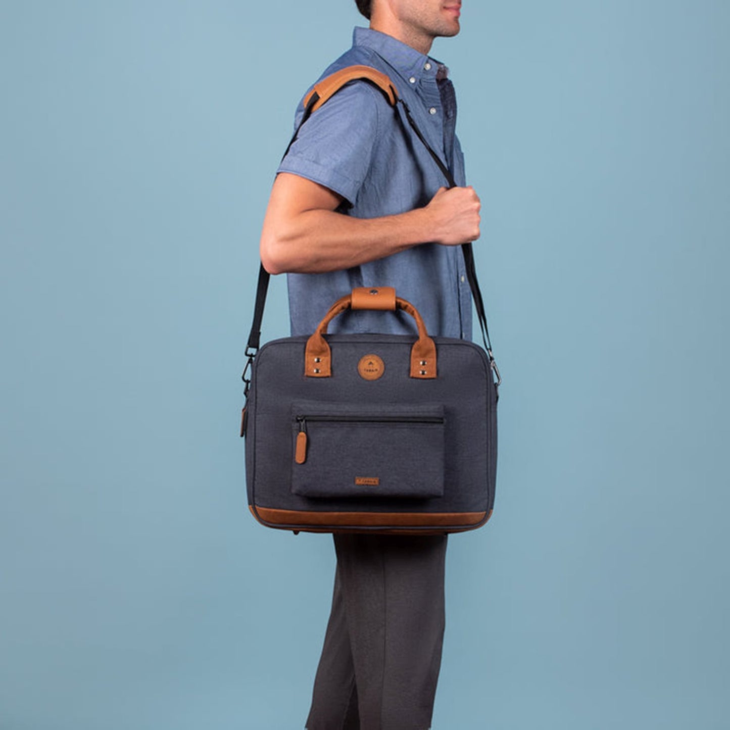 Cabaia Adventurer Messenger Bag Medium londres