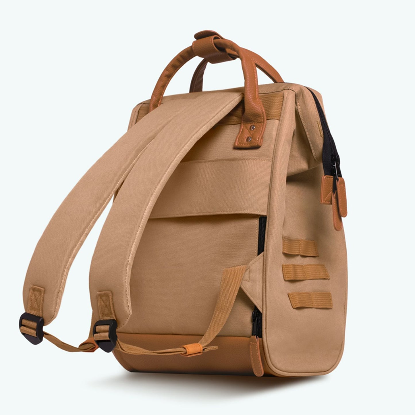 Cabaia Adventurer Bag Medium kuala lumpur