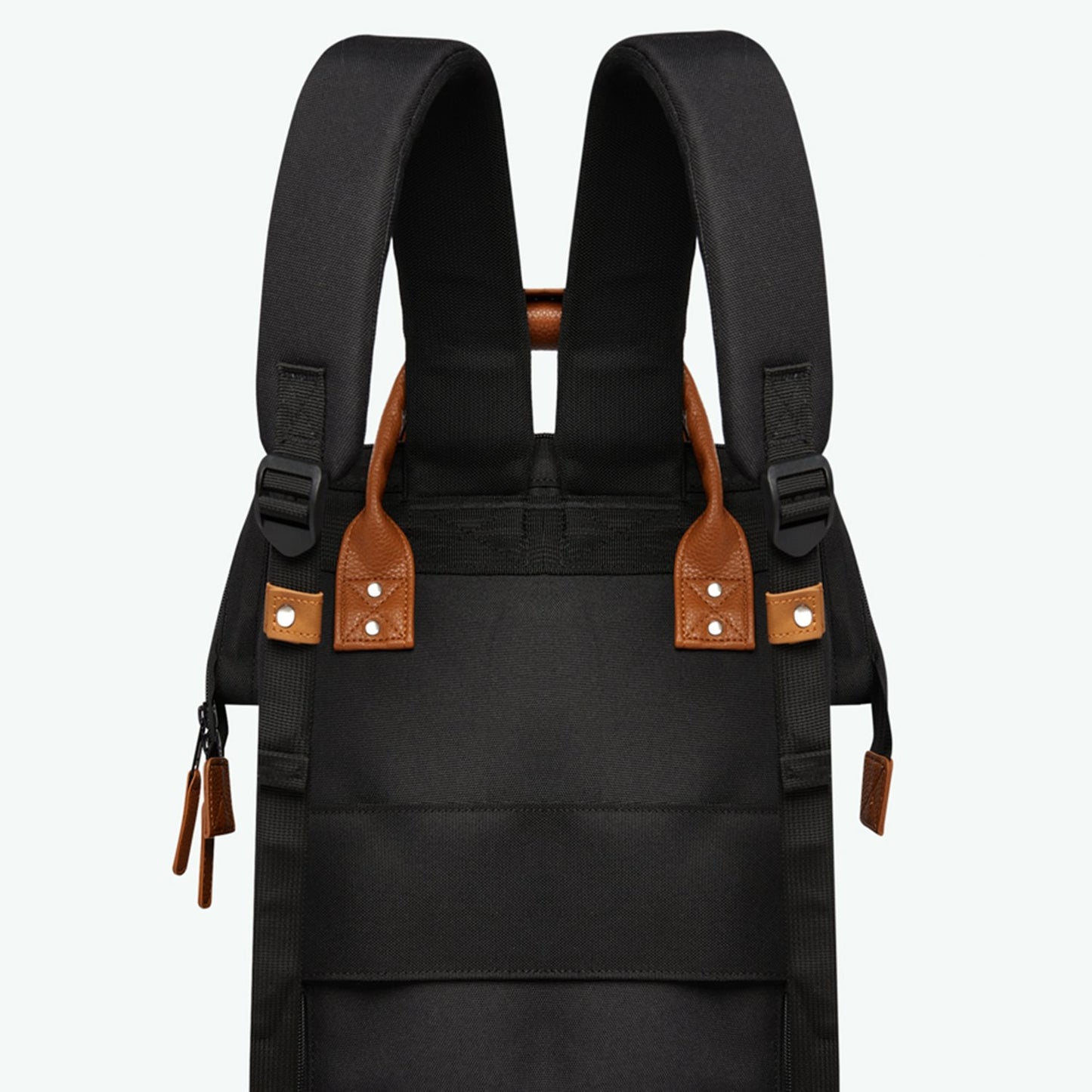 Cabaia Adventurer Bag Large cologne